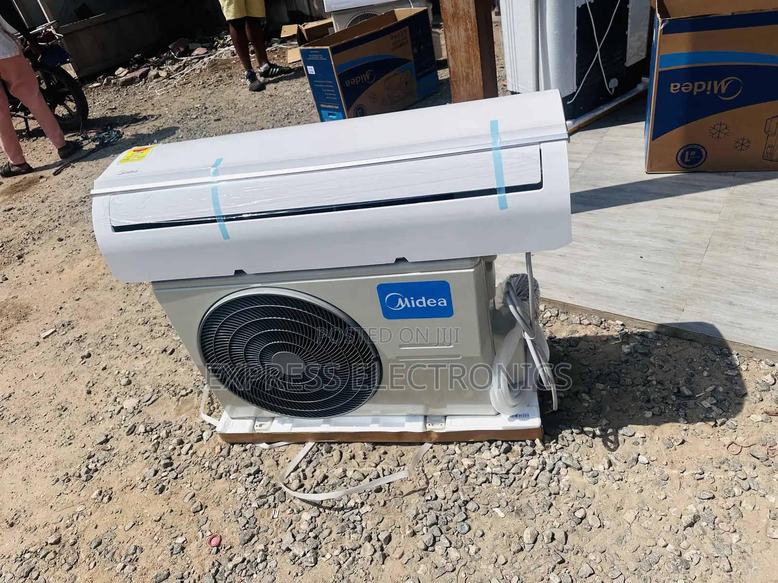 3D Airflow Split R410 2.0hp Midea