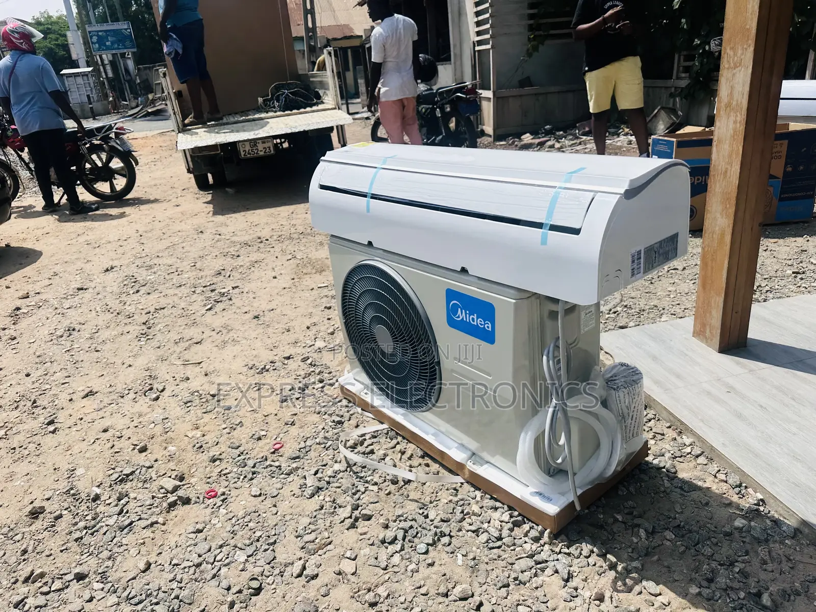LED Display Midea R410 Gas 2.0hp Air Conditioner