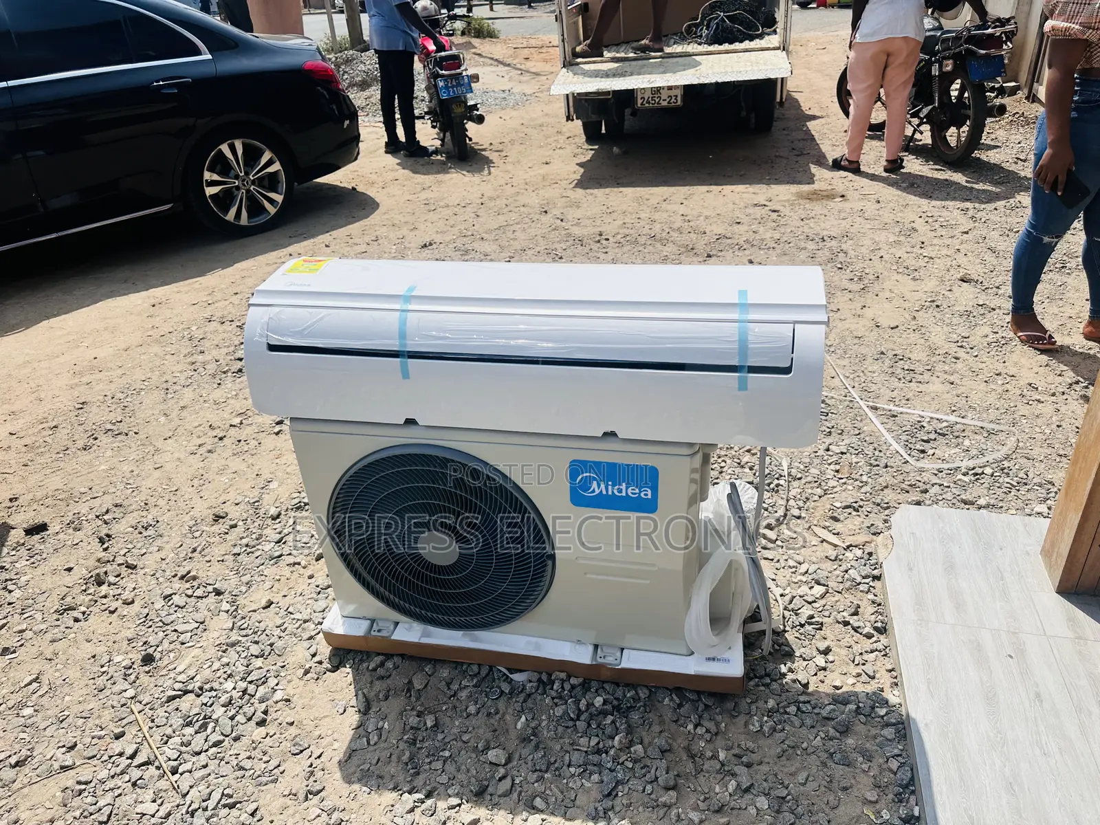 Premium Design 2.5hp Split R410 Gas Midea White AC
