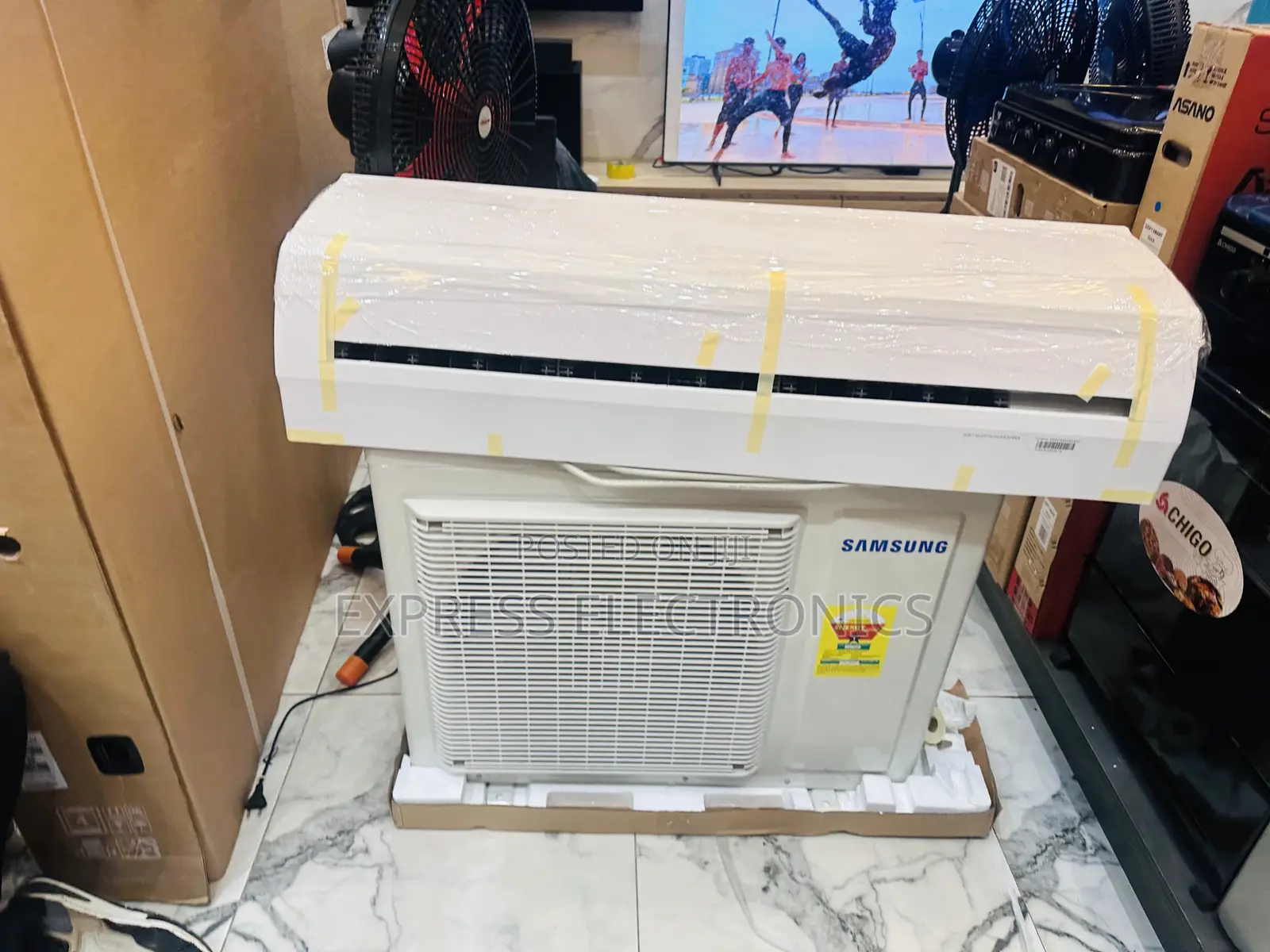 Self — Cleaning Split R410 Gas Samsung 1.5hp