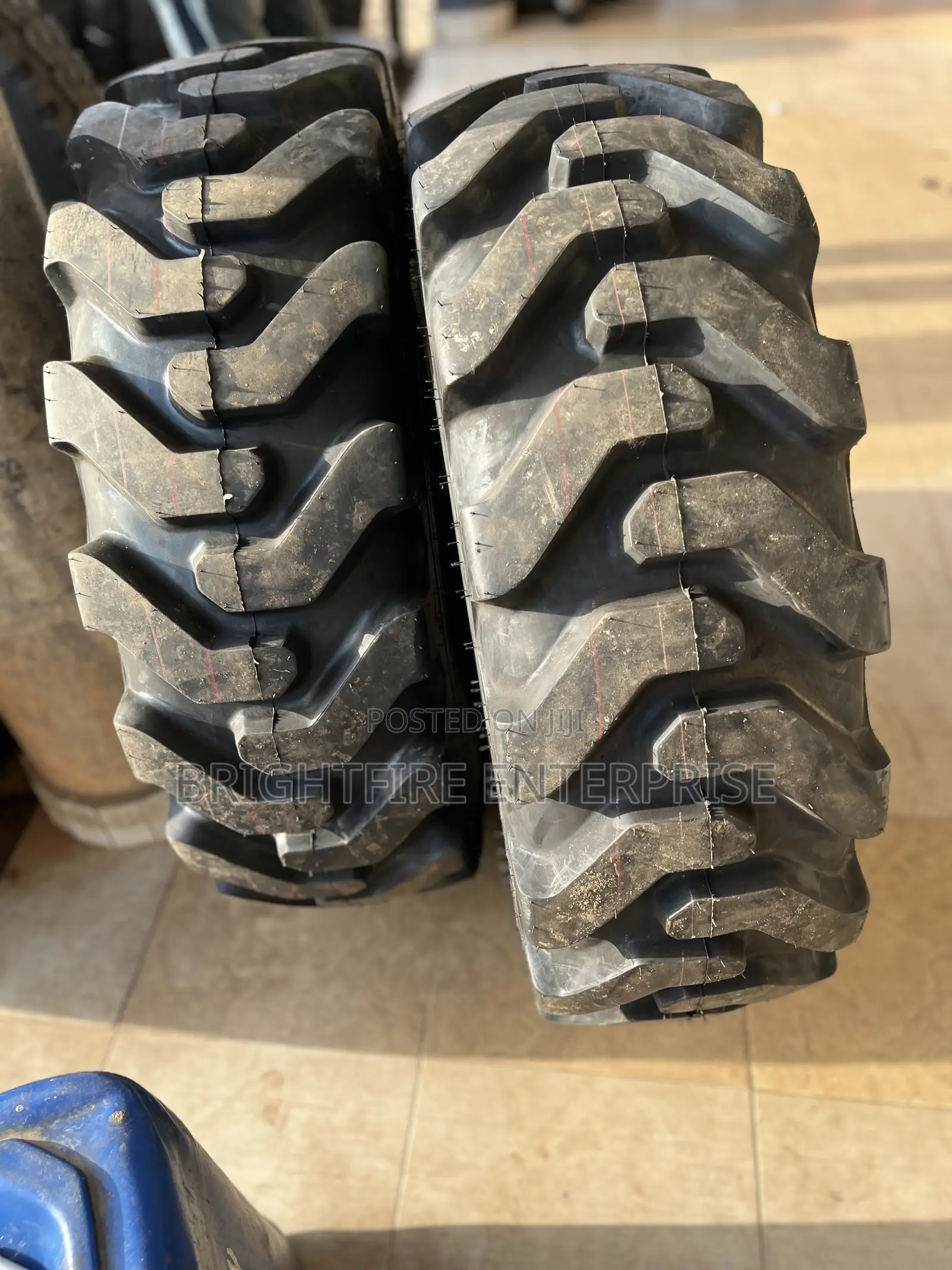 12.5/80r18 Backhole Tyre