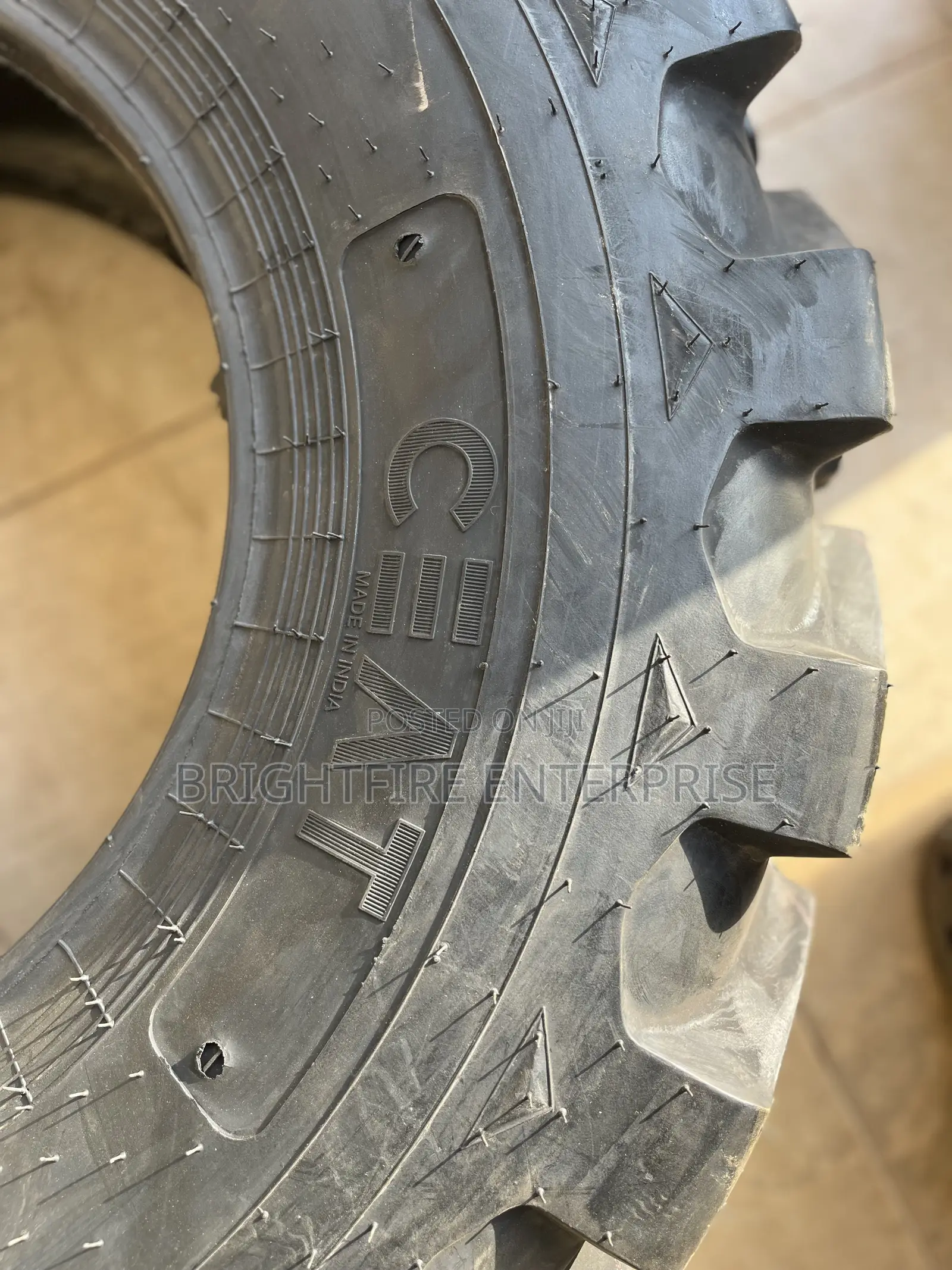 12.5/80r18 Backhole Tyre