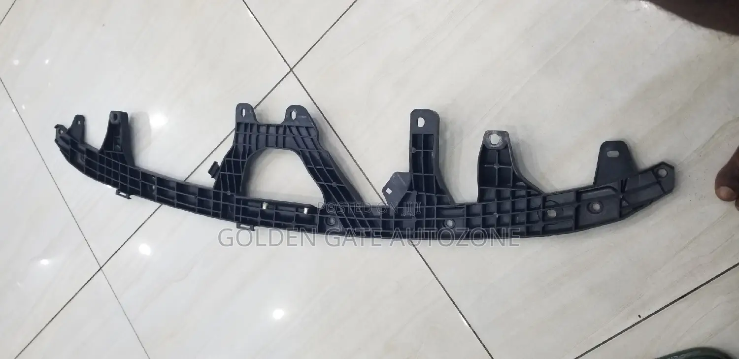 Honda Accord 2018 to 2022 Grill Bracket