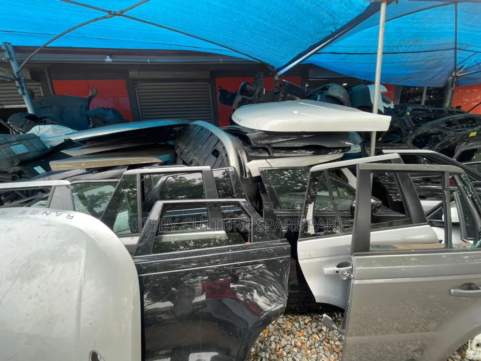 Original Range Rover Doors ,Handles, Bonnet Available