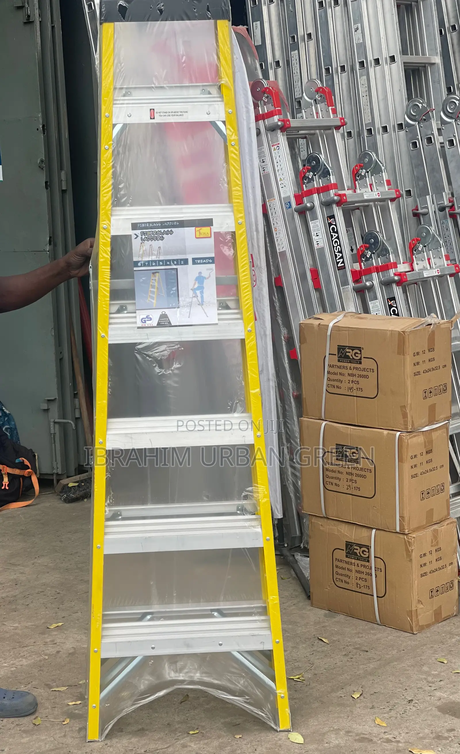 Fiberglass Ladder 7 Steps