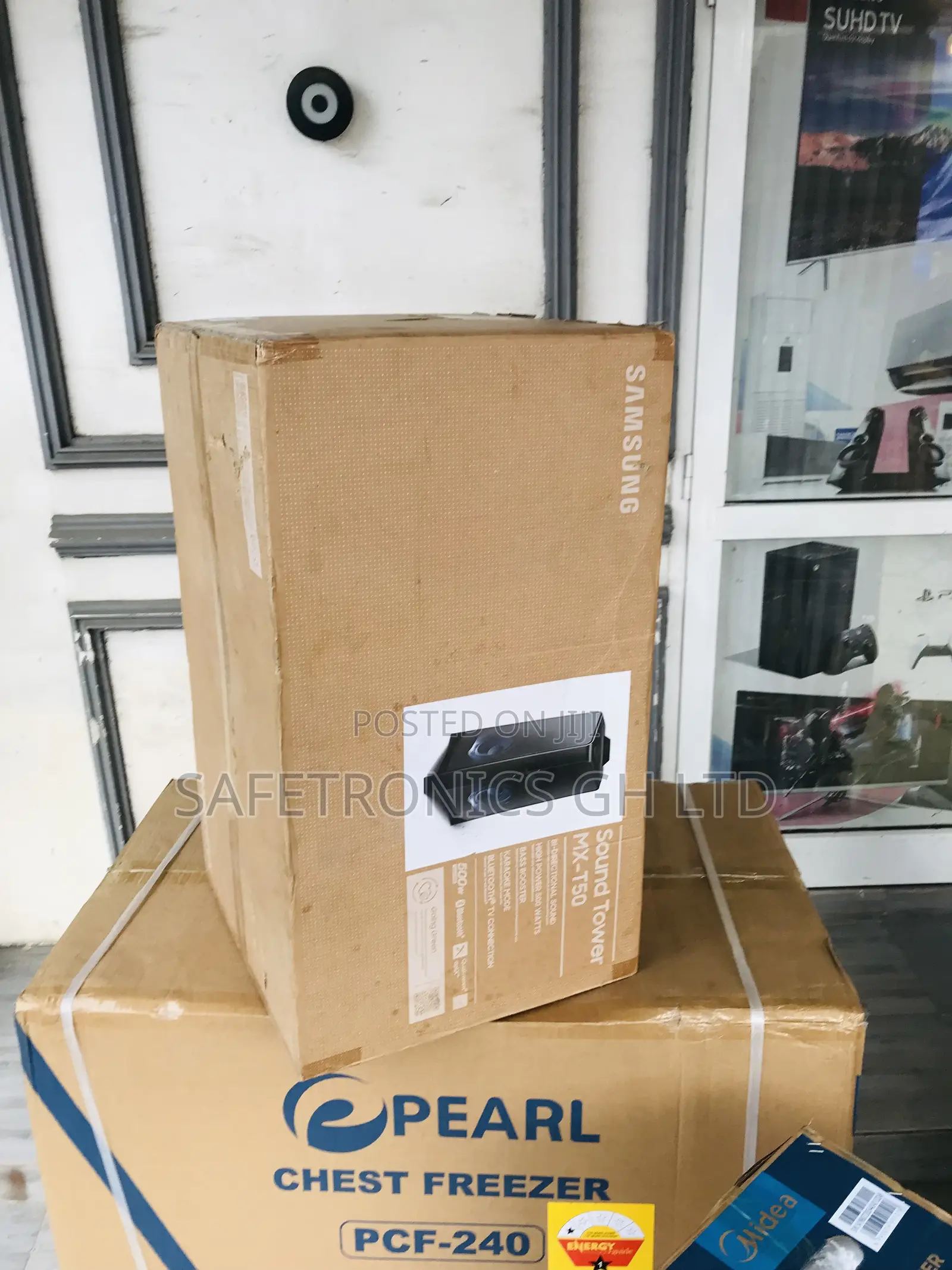 Bluetooth  Wireless Black Samsung MX-ST40B Speaker