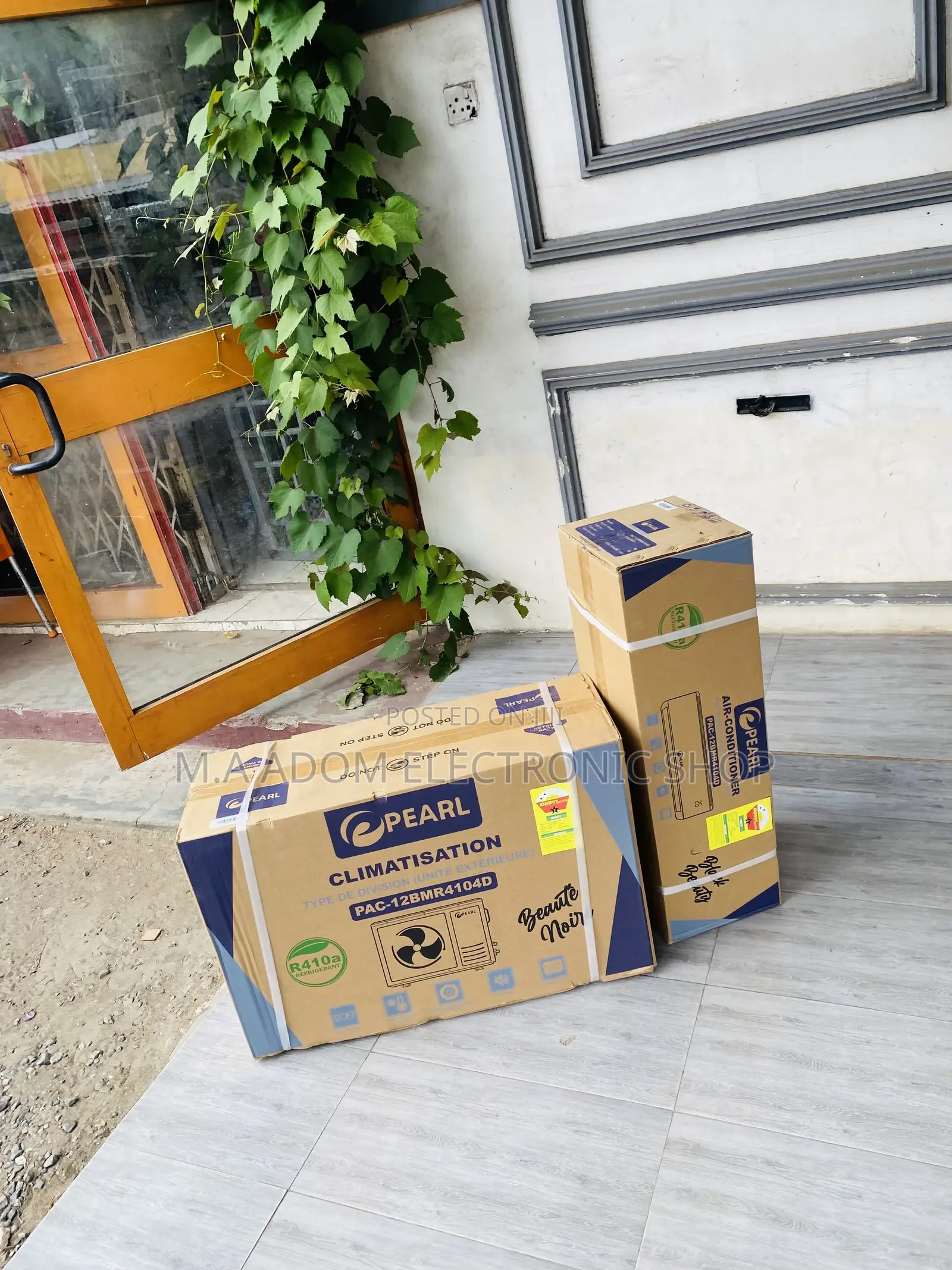Split Type Pearl 2.5hp Split Type Air Conditioner(Black).