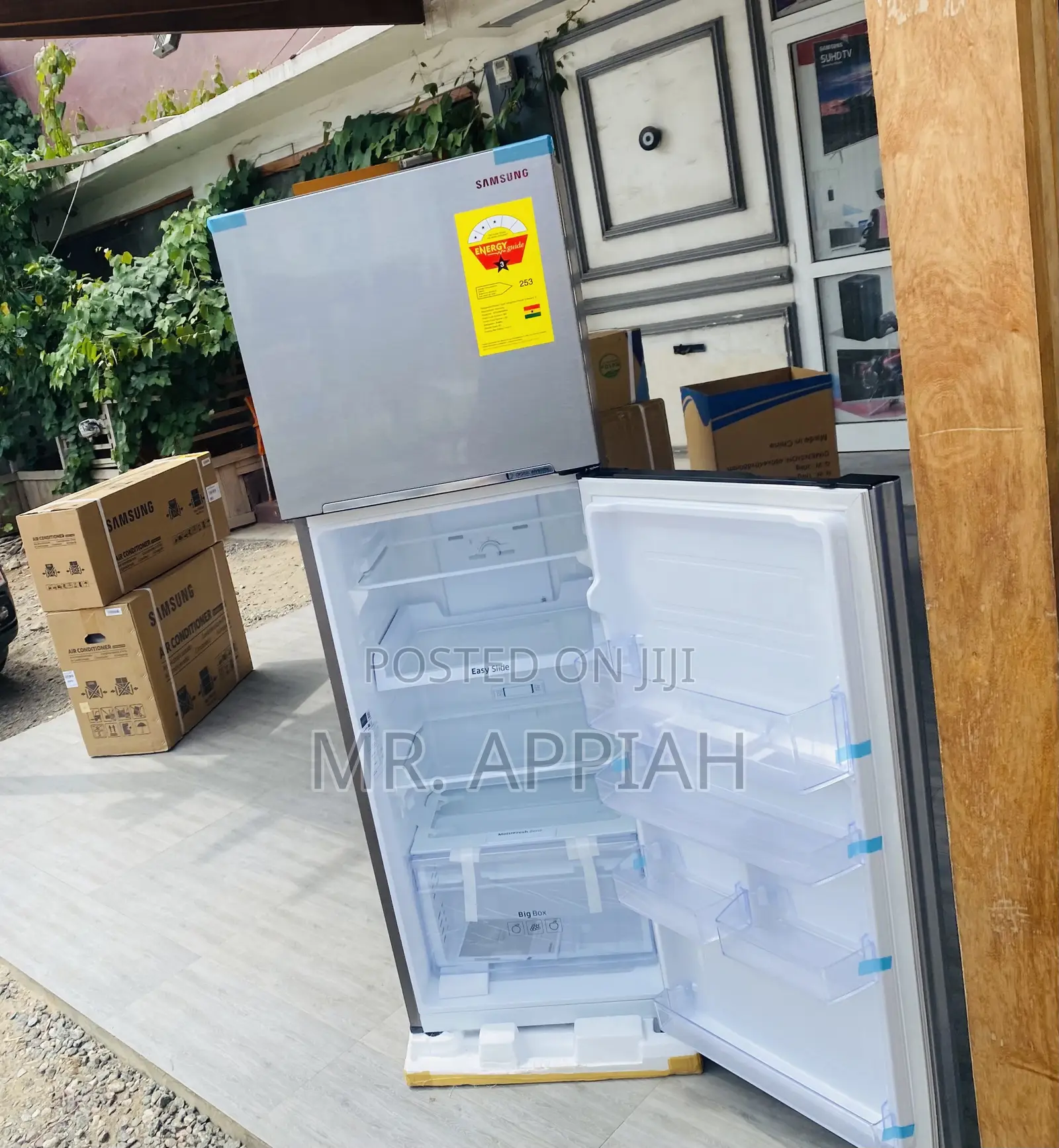 Fabulous Samsung RT 31 310ltr Electric Refrigerator.