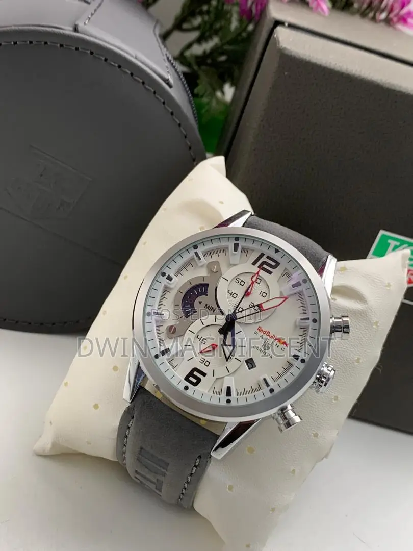 Tag Heuer Carrera Red Bull
