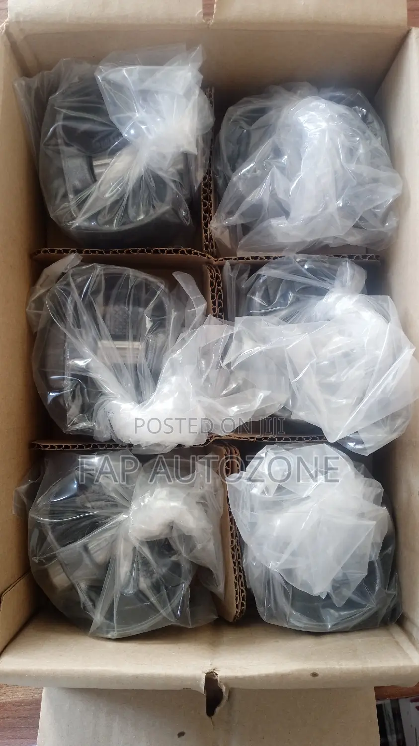 0660. Original Edge, Fusion Engine Pistons From USA. P5086