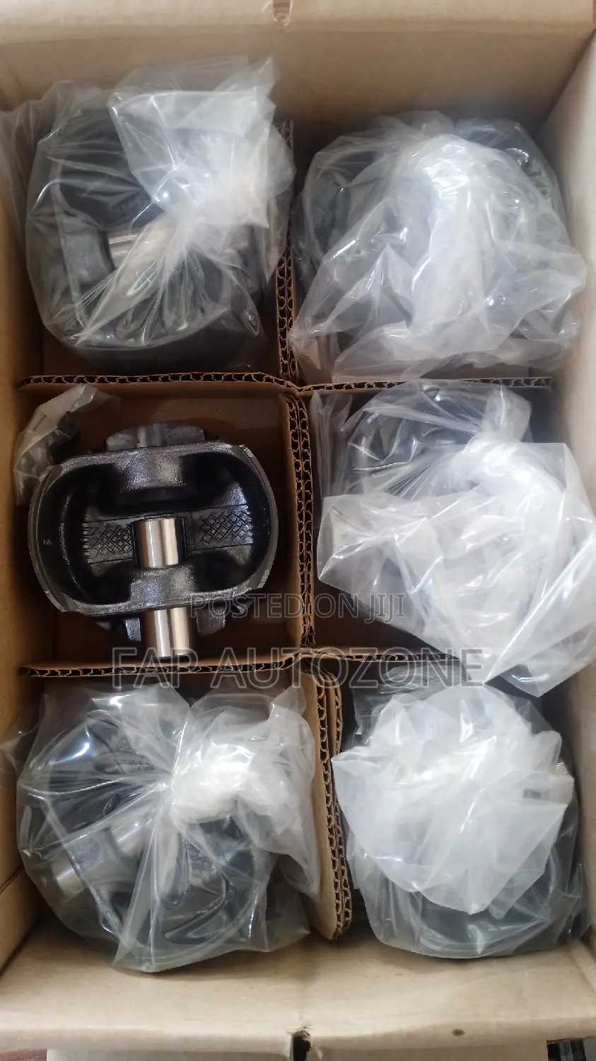 0660. Original Edge, Fusion Engine Pistons From USA. P5086