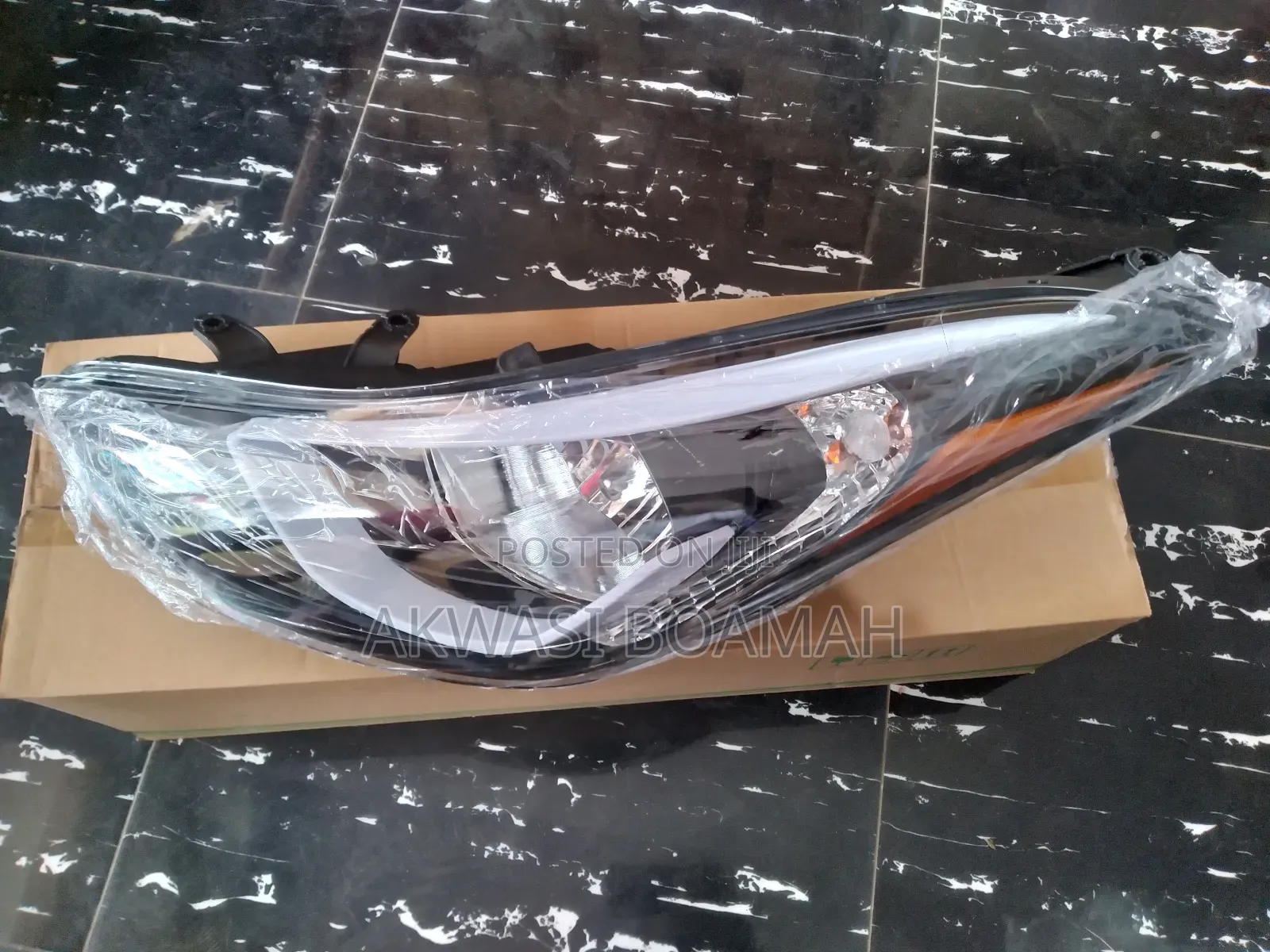 Hyundai ELANTRA 014 - 016 Headlight Pair