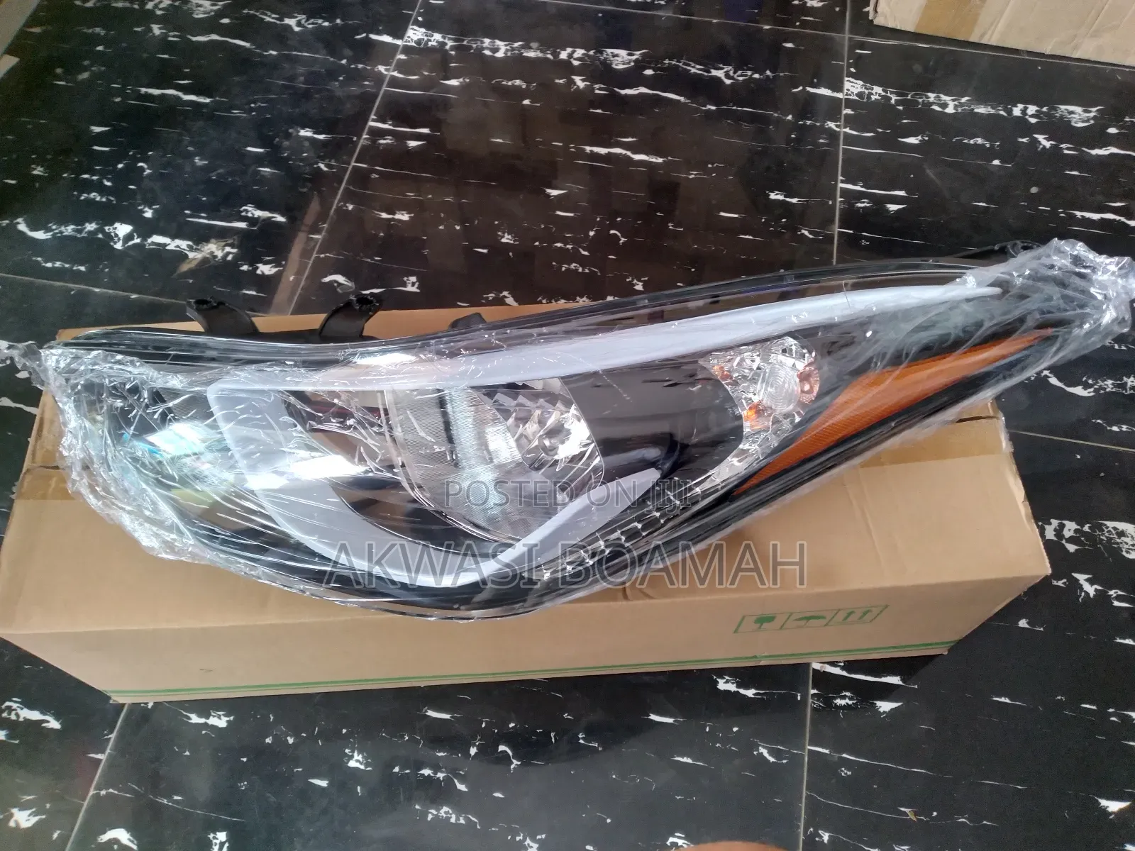 Hyundai ELANTRA 014 - 016 Headlight Pair
