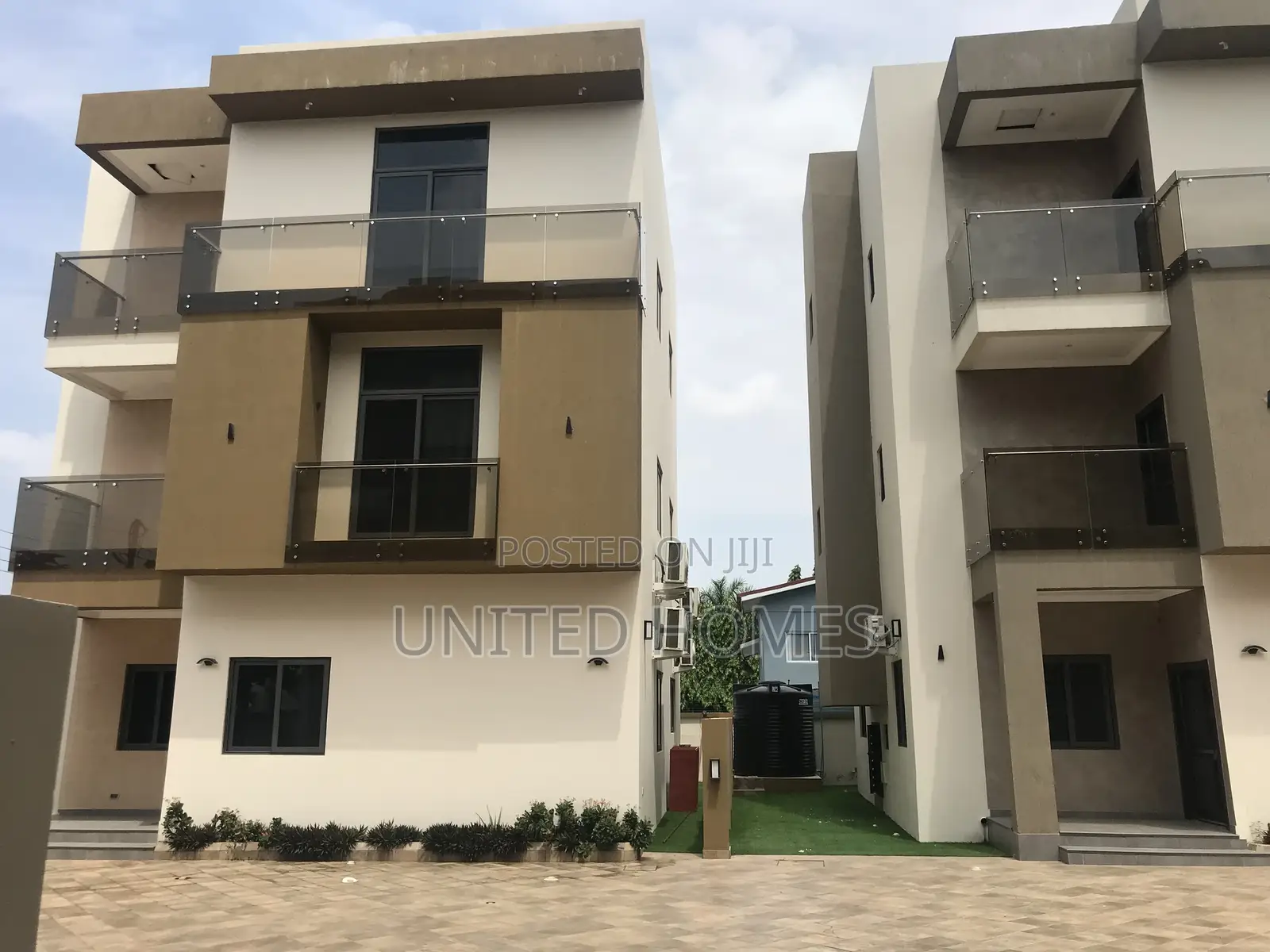4bdrm House in Dzorwulu for rent