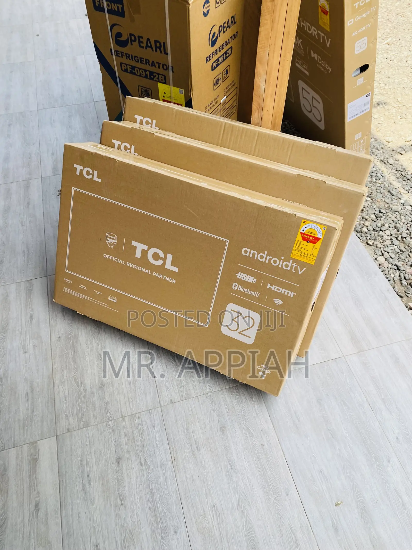 Authentic TCL 32d3200 32 Inch Full HD Satellite Television