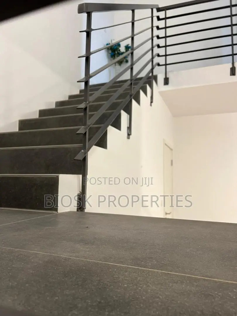 Furnished 3bdrm Duplex in Biosk Properties, Oyarifa for rent