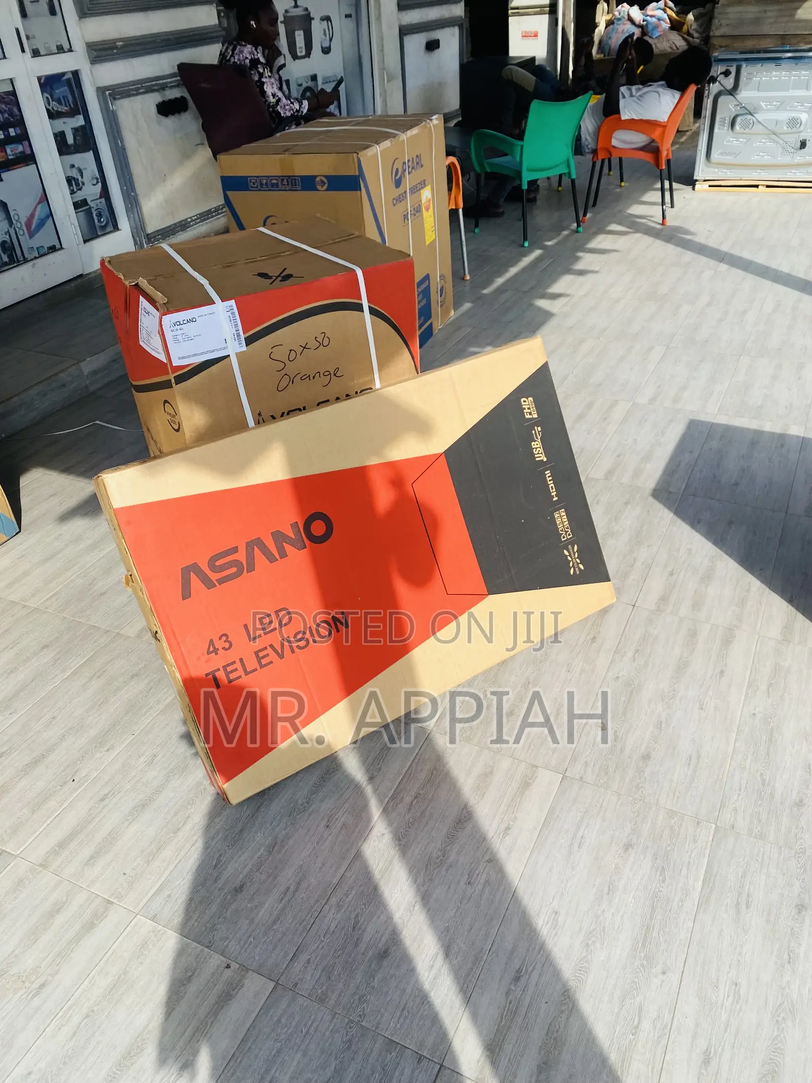 Classic Asano 43 Inch Digital Satellite HD Television.