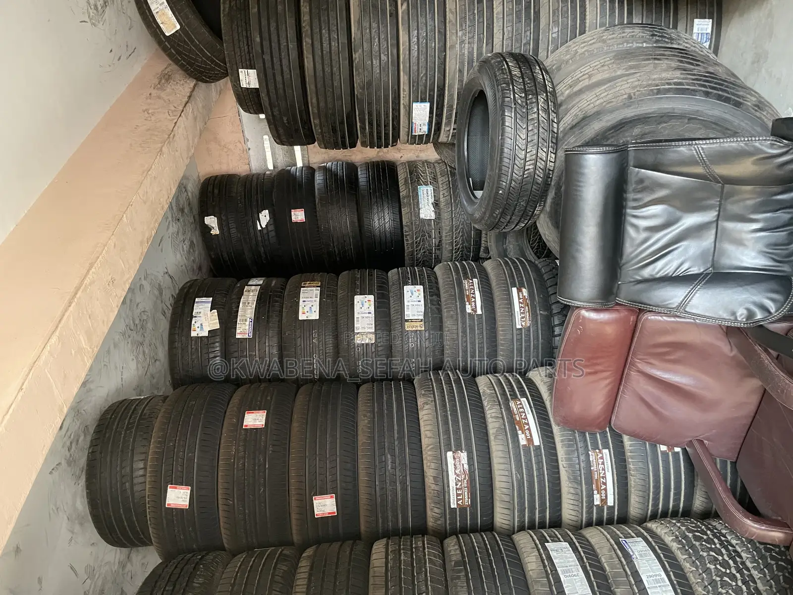 Original Car Tyres Available for All Cars