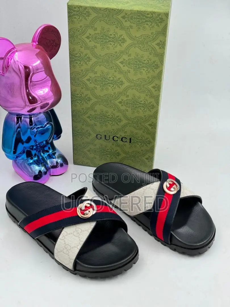 Gucci Quality Leather Slippers