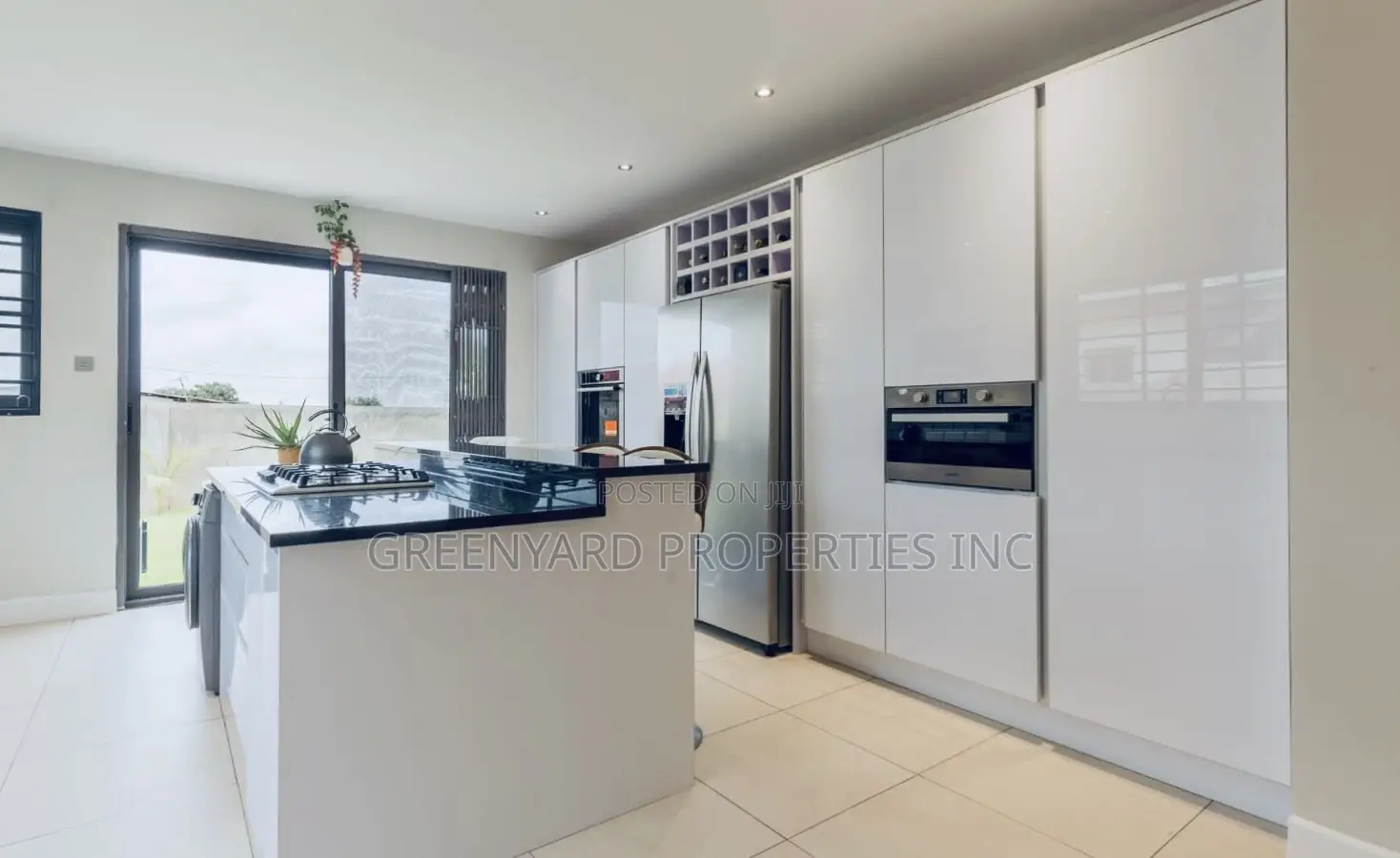 4bdrm Penthouse in Airport Residential for sale