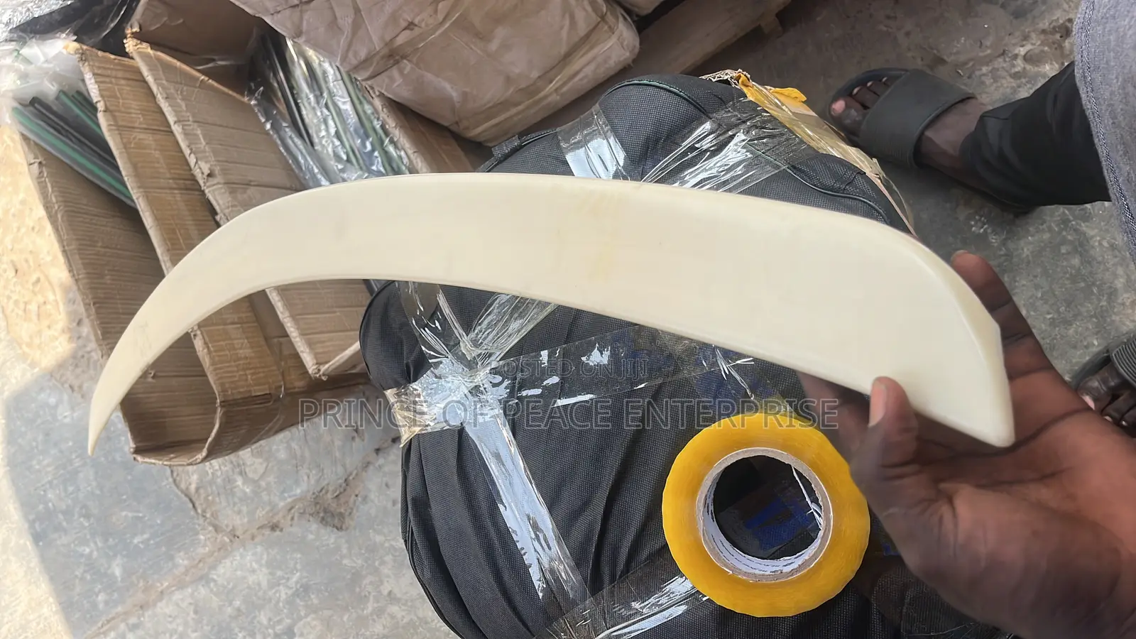 Mercedes Benz C250 ( W204 ) Rear Trunk Spoiler Flat