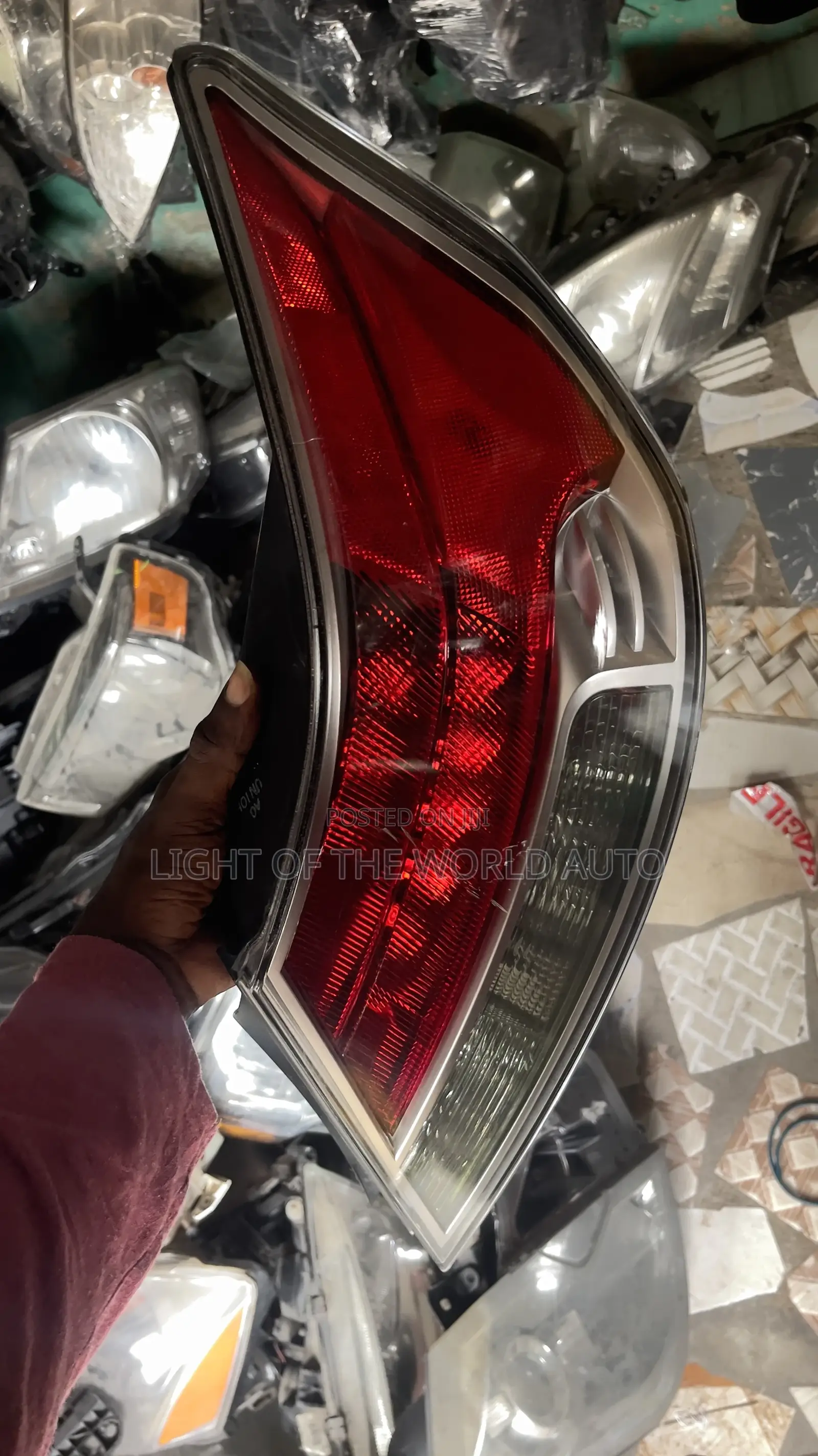 Honda Acura Tl Taillight 2010