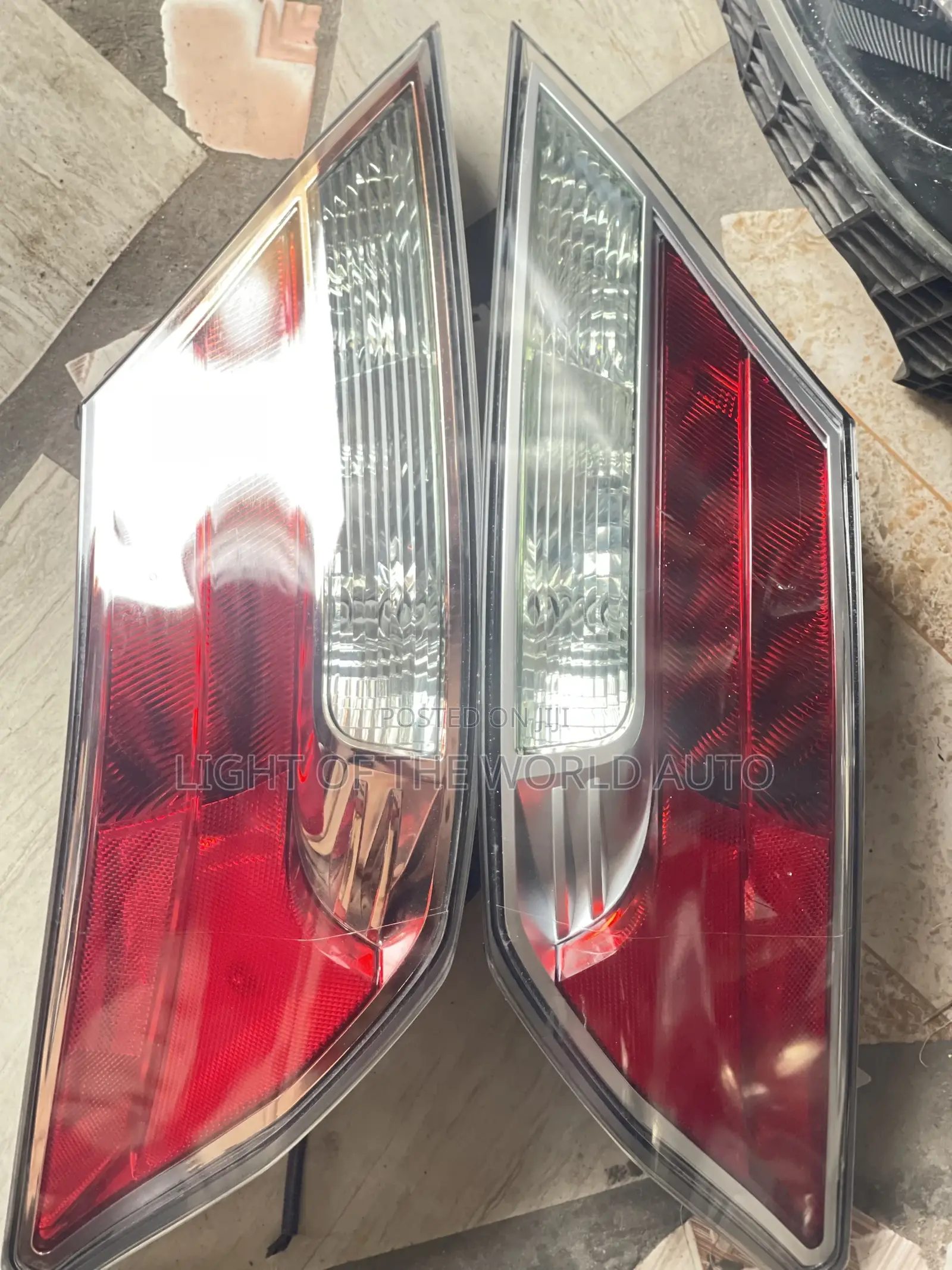 Honda Acura Tl Taillight 2010