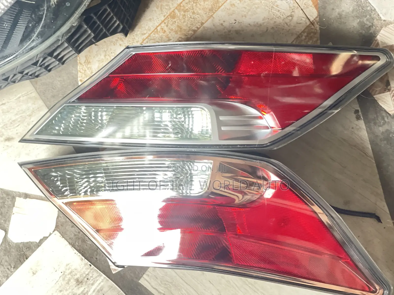 Honda Acura Tl Taillight 2010