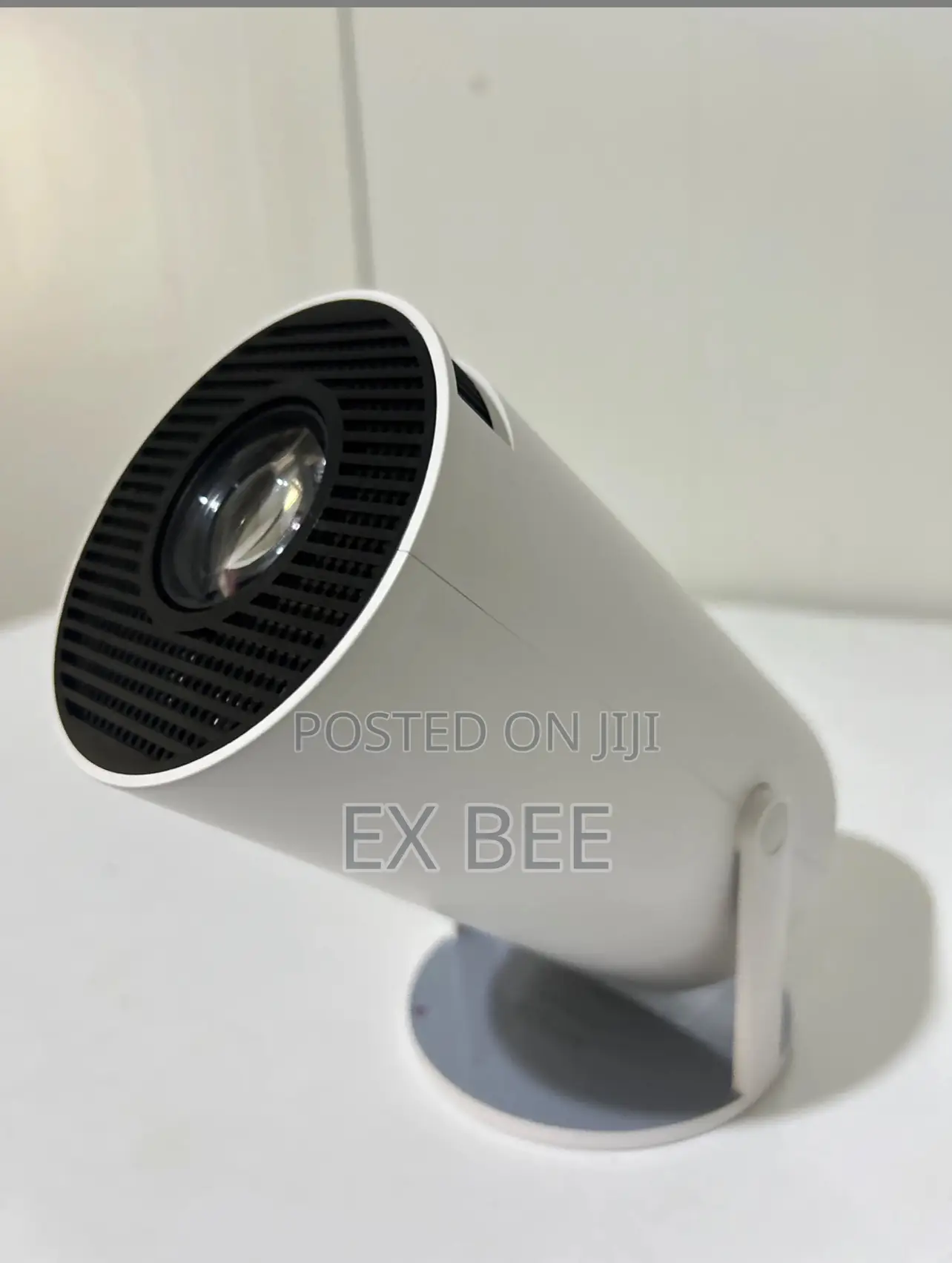 HY300 Portable Smart Projector for Home/Office