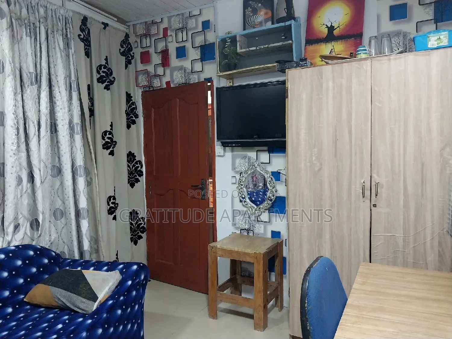Gratitude:1bdrm Premium Deluxe Suite: Ghc300 Per Day - 2 Guests