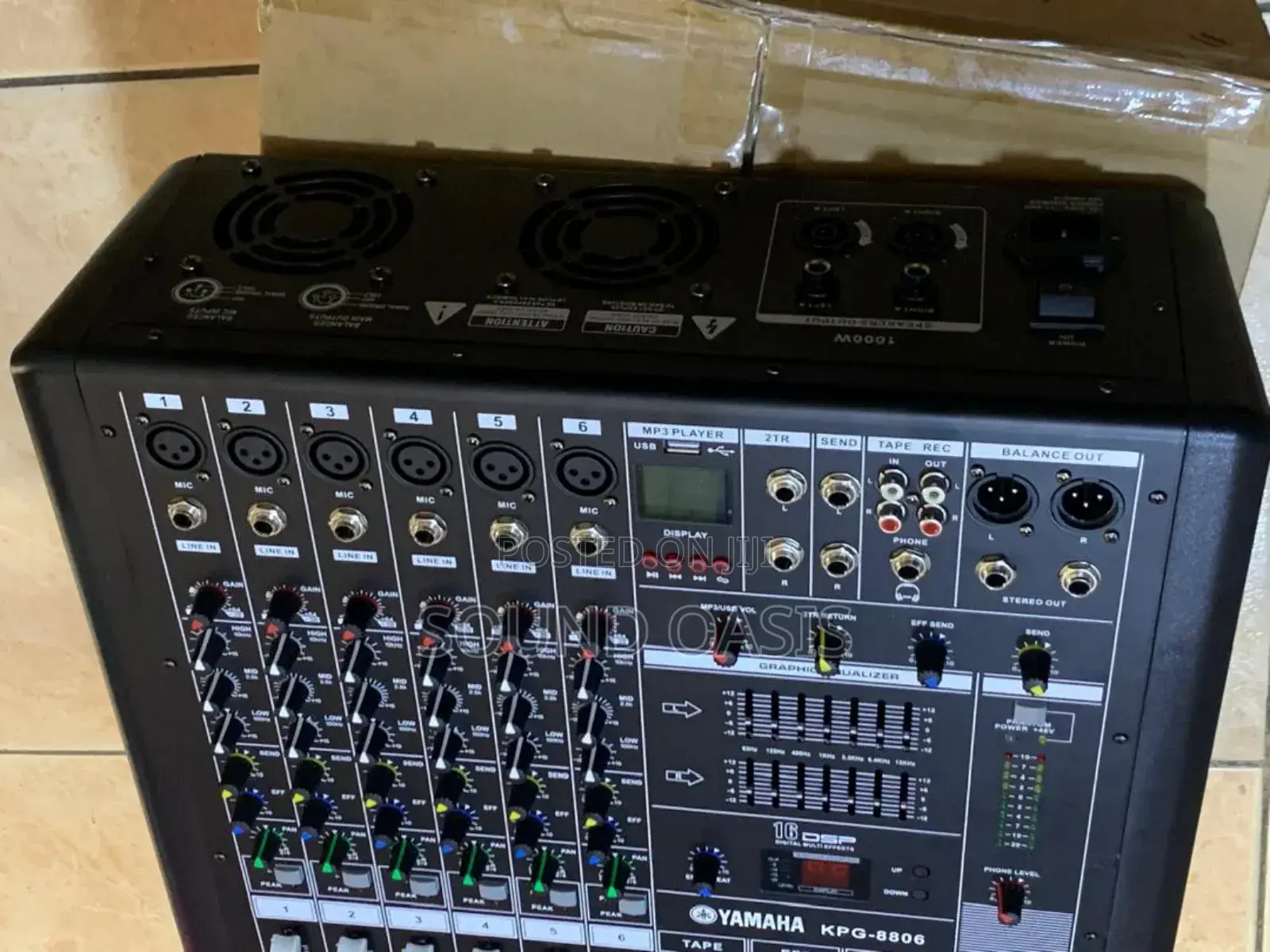 Yamaha KPG-8806 6-Channel Powered Mixer