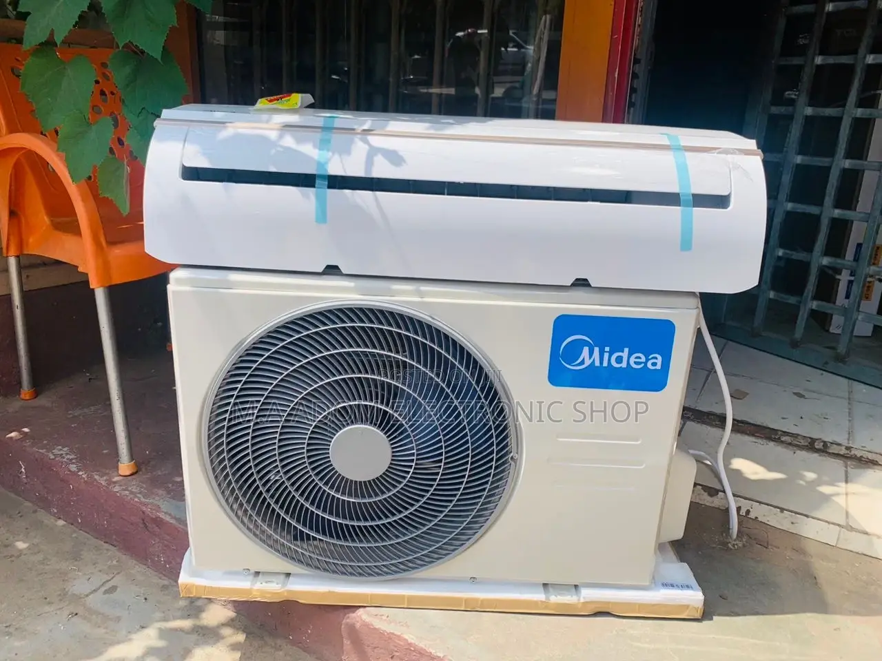 Energy Sufficient Midea 1.5hp Split Inverter Air Conditioner