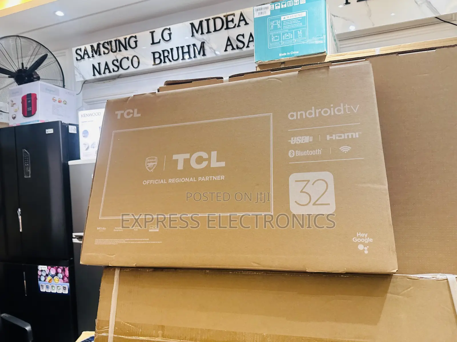Get a New TCL 32”S5400 Smart Glossy LED