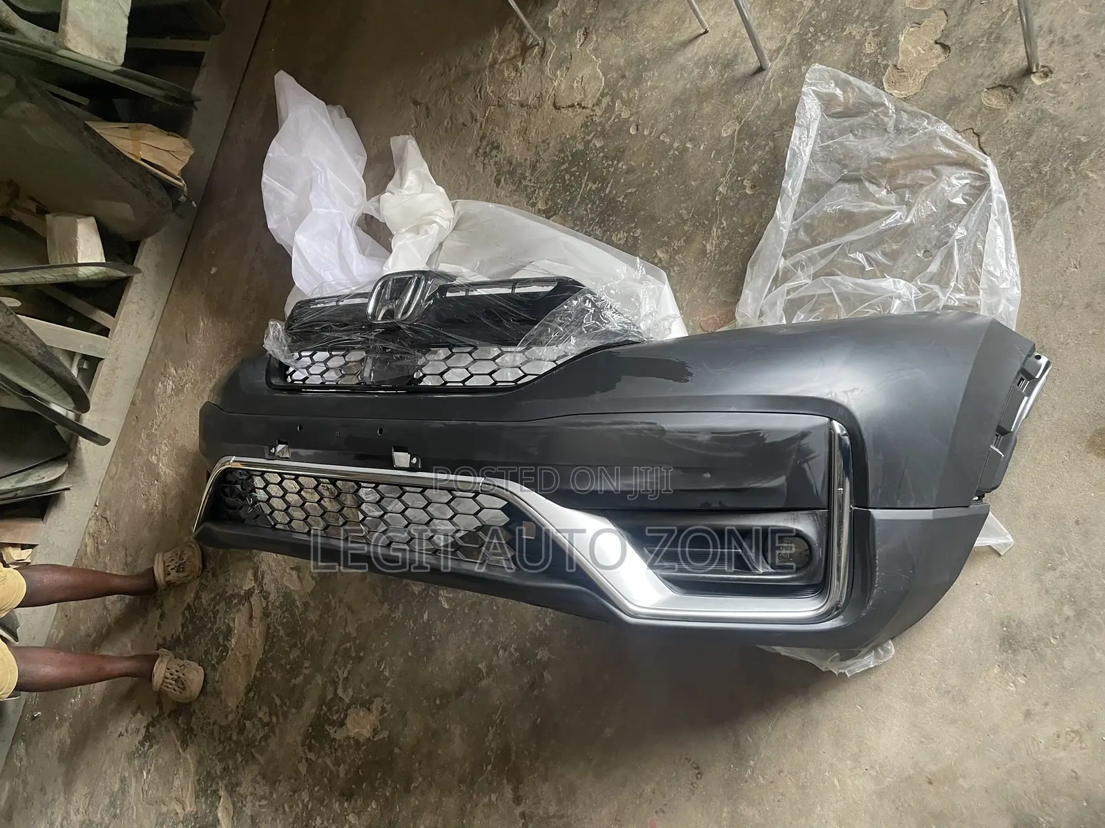 Honda CRV 2020,2021,2022 Complete Bumper