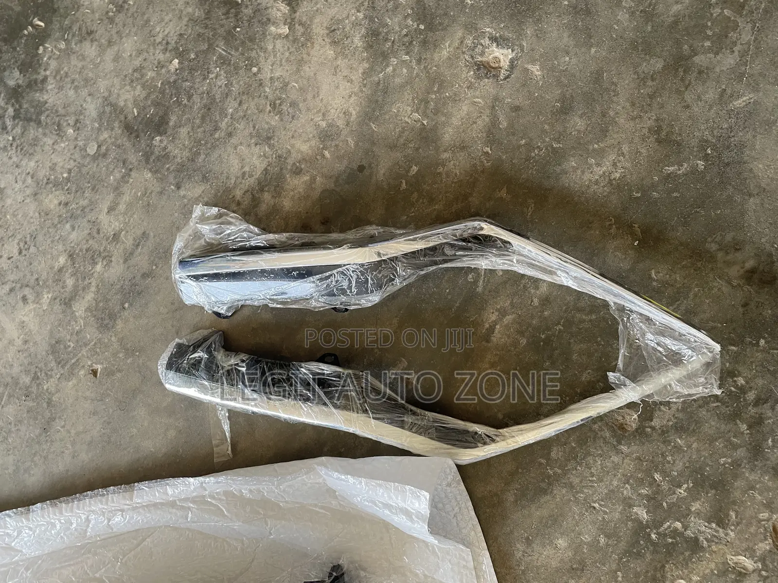 Honda CRV 2020,2021,2022 Headlight Chrome
