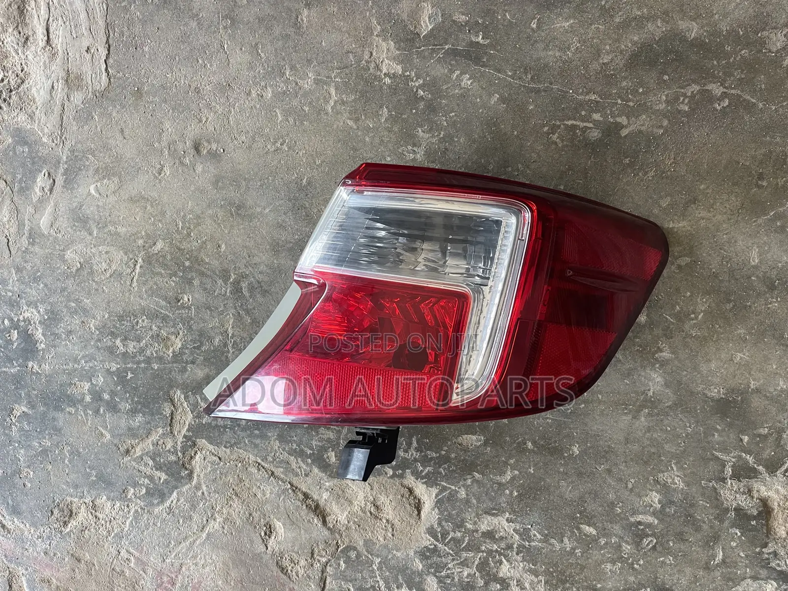Toyota Camry Spider Taillight 2012 2013 2014