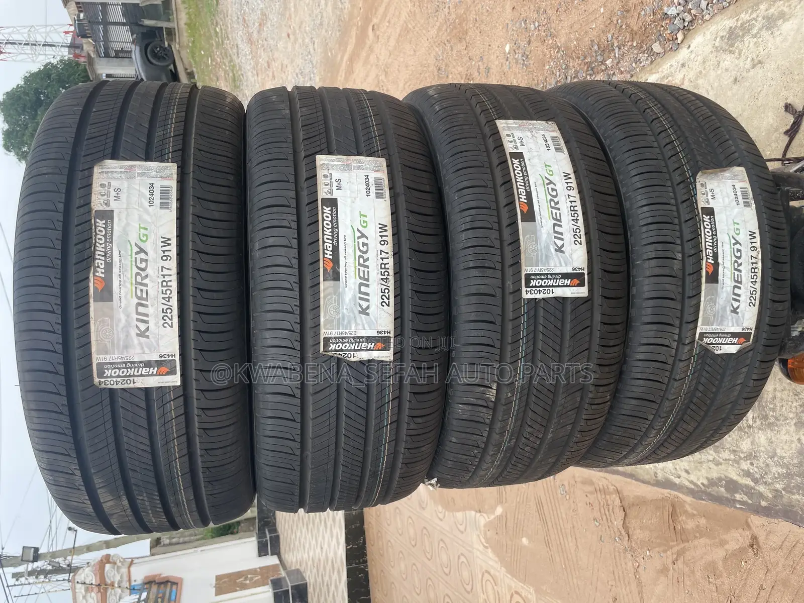 Original Hankook 225/45r17 Tyres Available