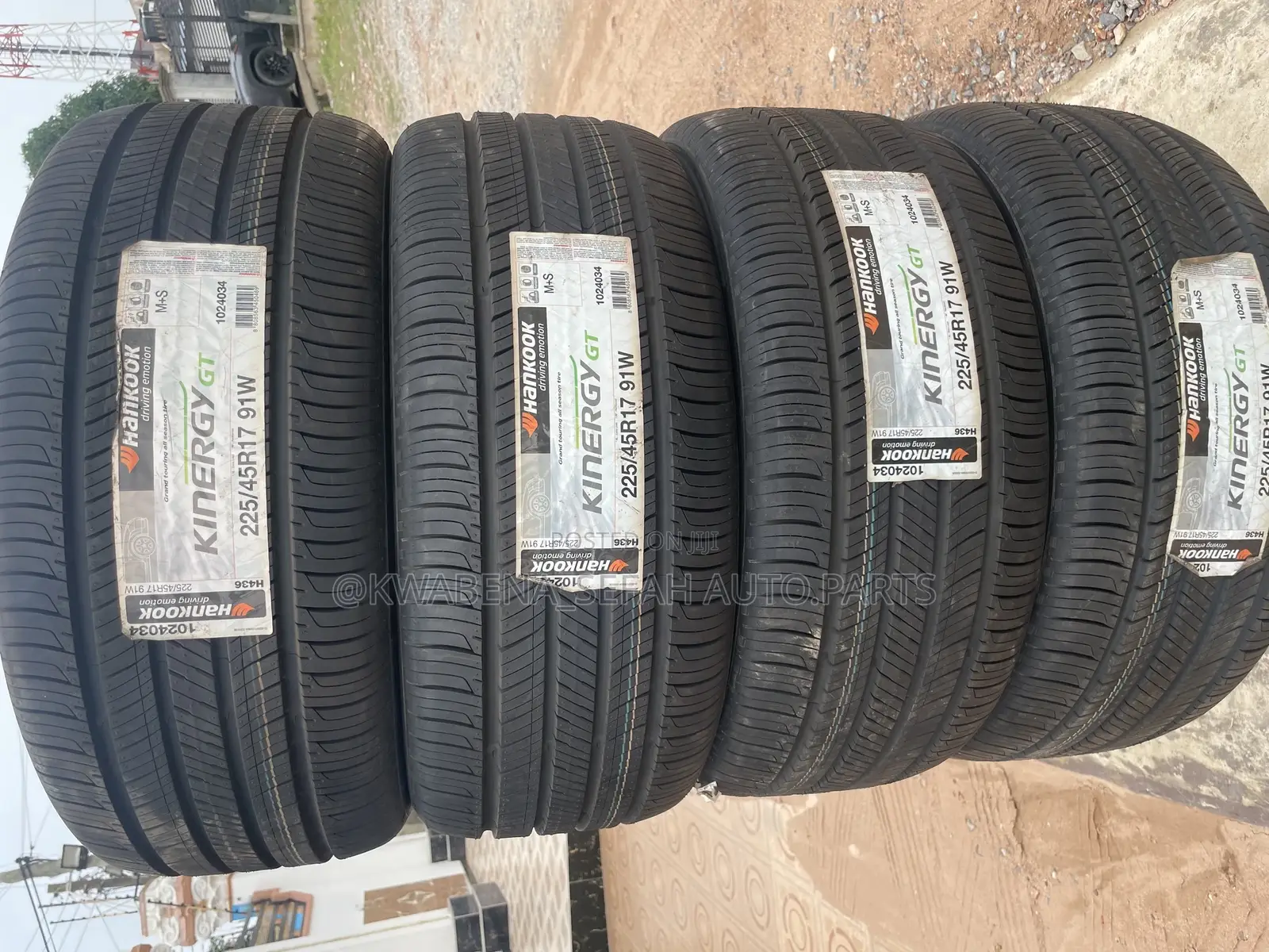 Original Hankook 225/45r17 Tyres Available
