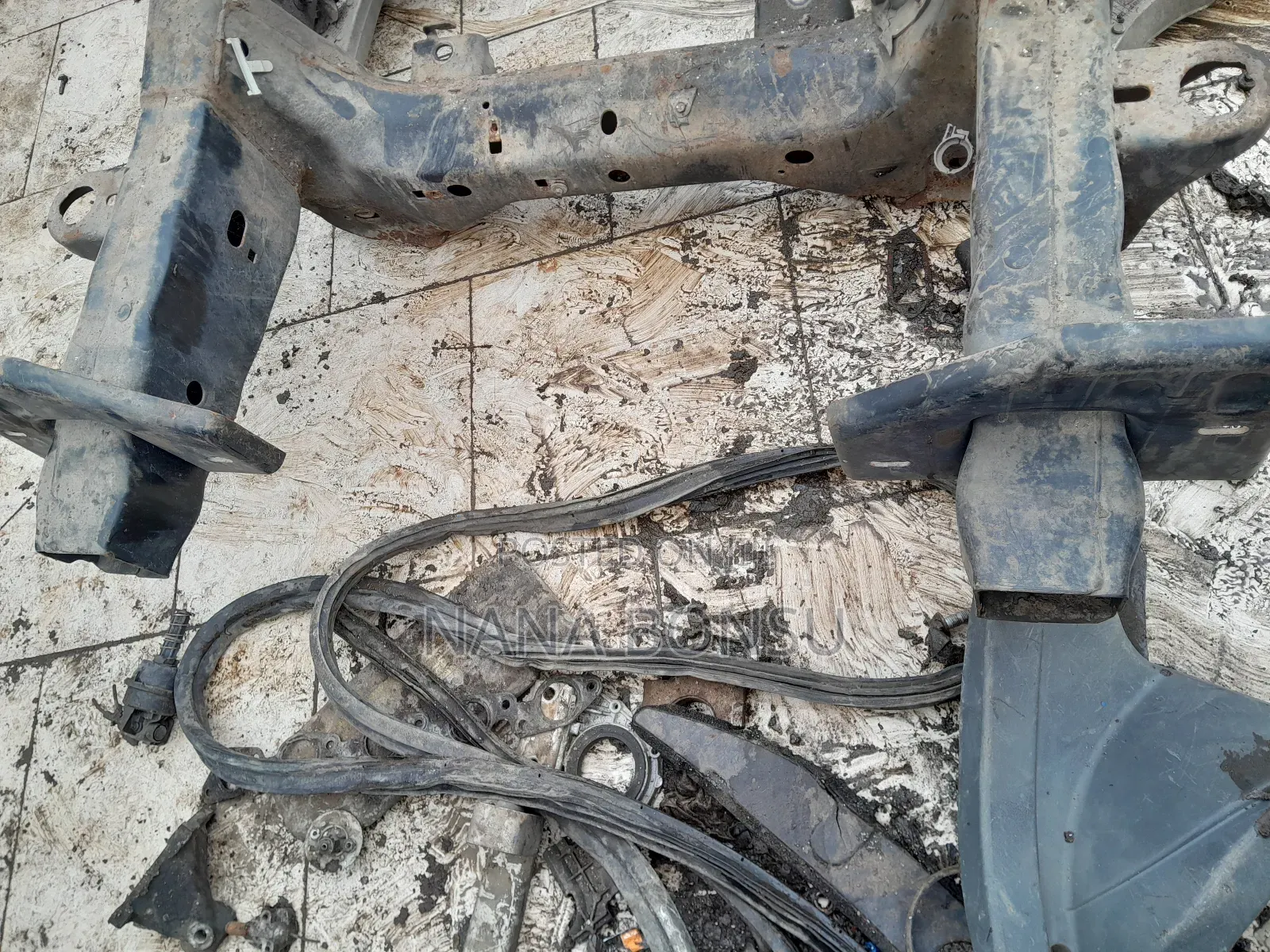 Ford F150 Front Beam With Lower Arms