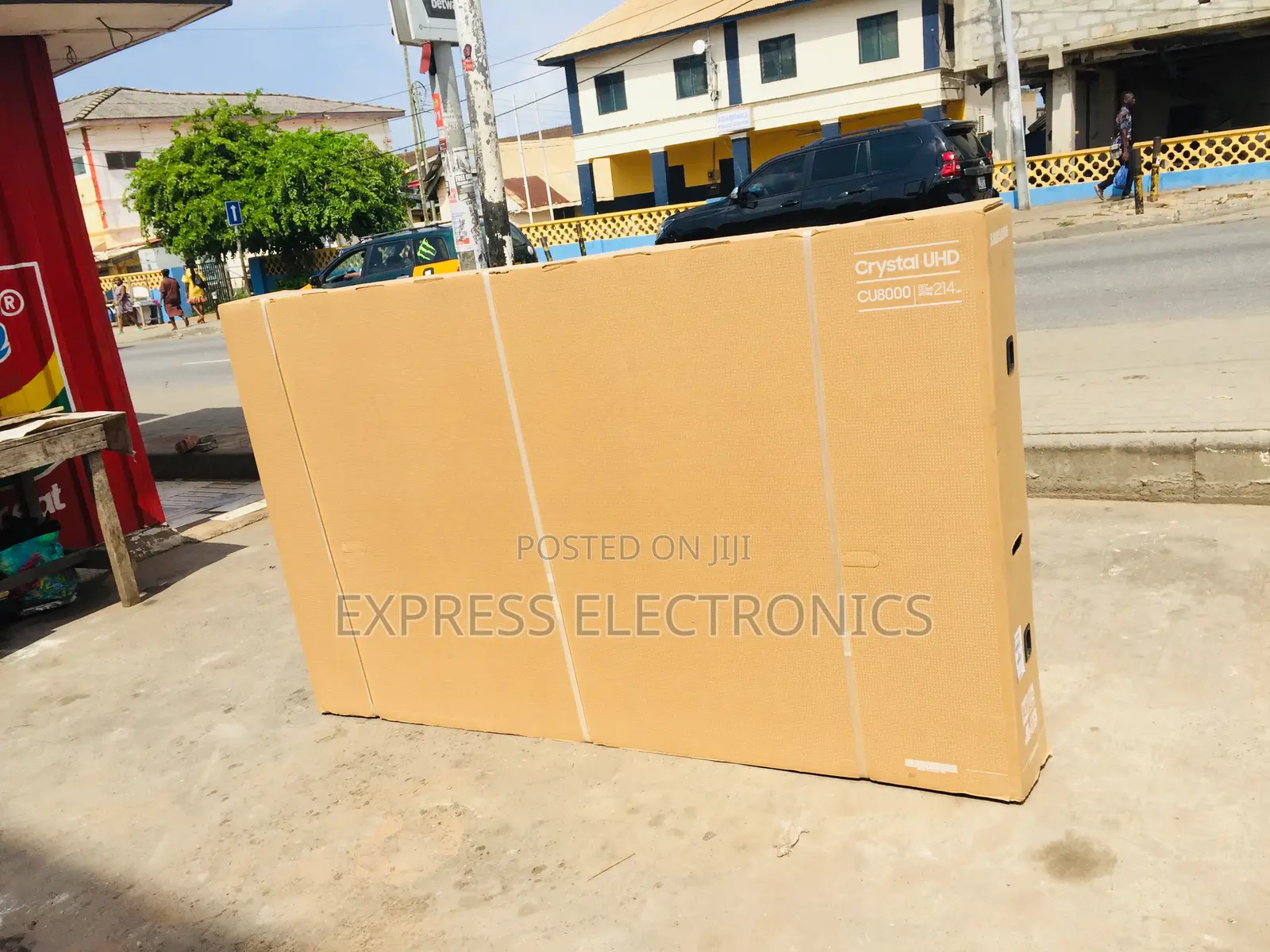 Samsung 85”Bu8000 UHD Smart