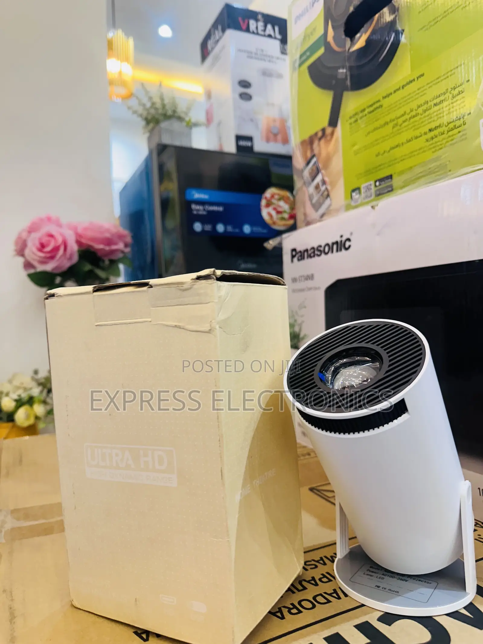 Available Now Ultra HD Led Source Projector  ____