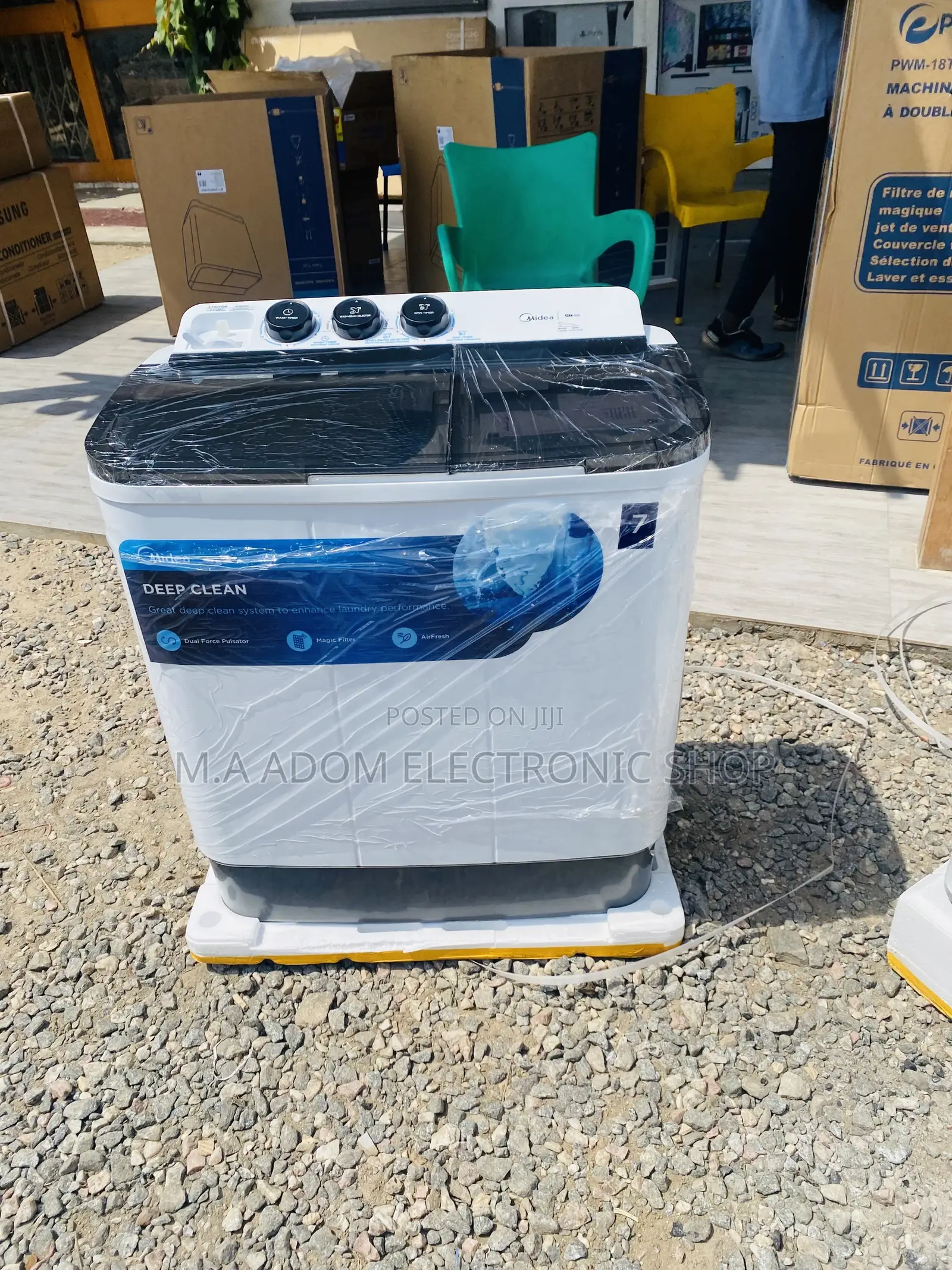 Quality Midea 7kg Washing Machine With Transparent Lid.