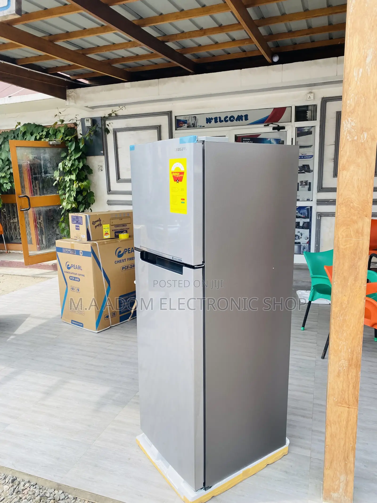 Super Chilling Samsung 310L Electric Fridge(RT-31).