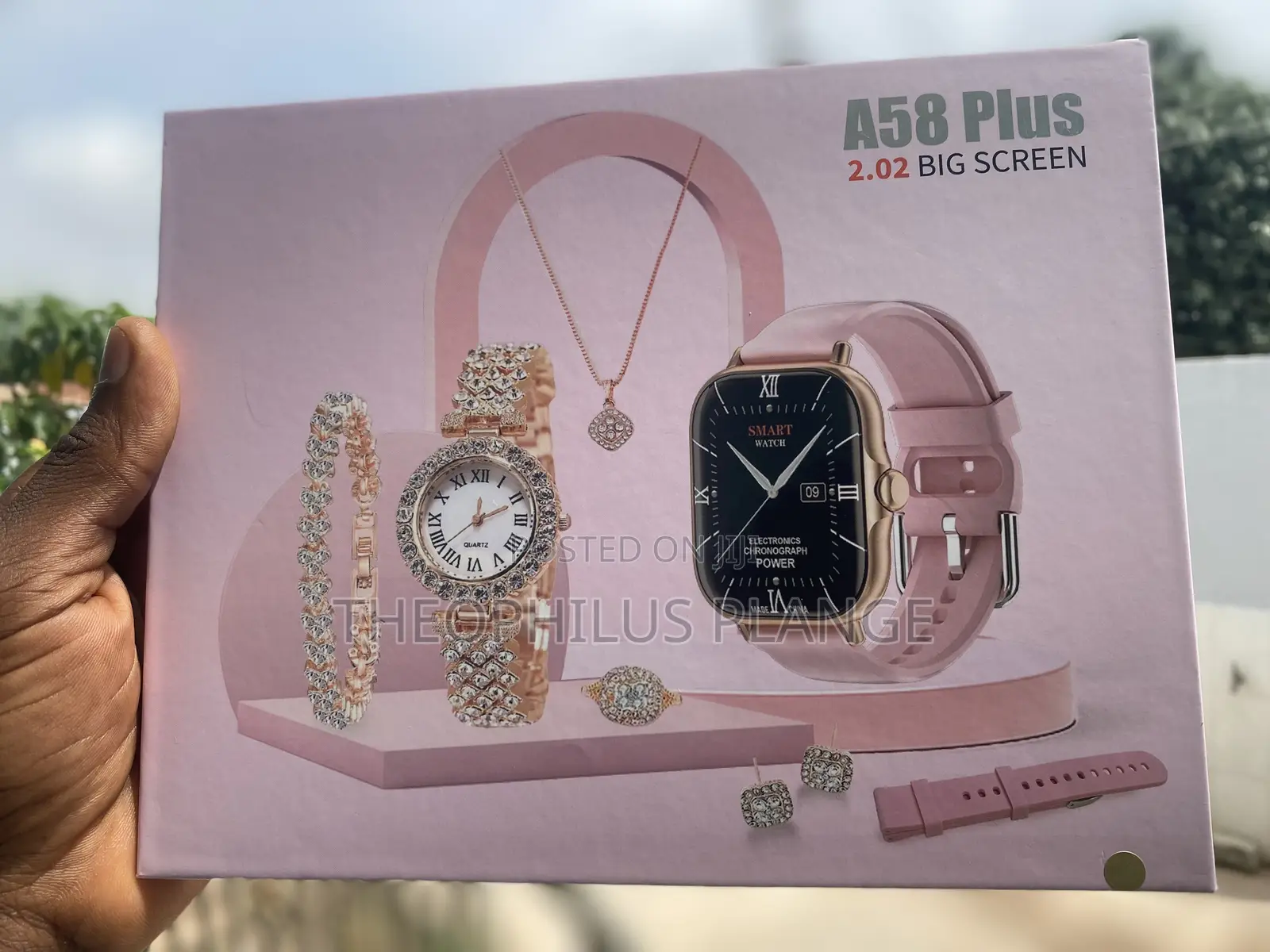 A58 Ladies Smart Watch With Bracelets Set