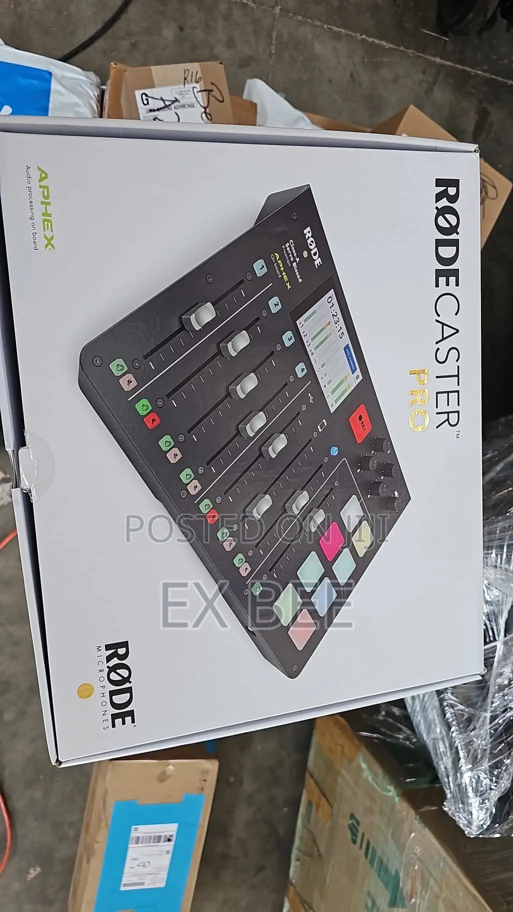 Rode Rodecaster Pro Podcast Production Studio