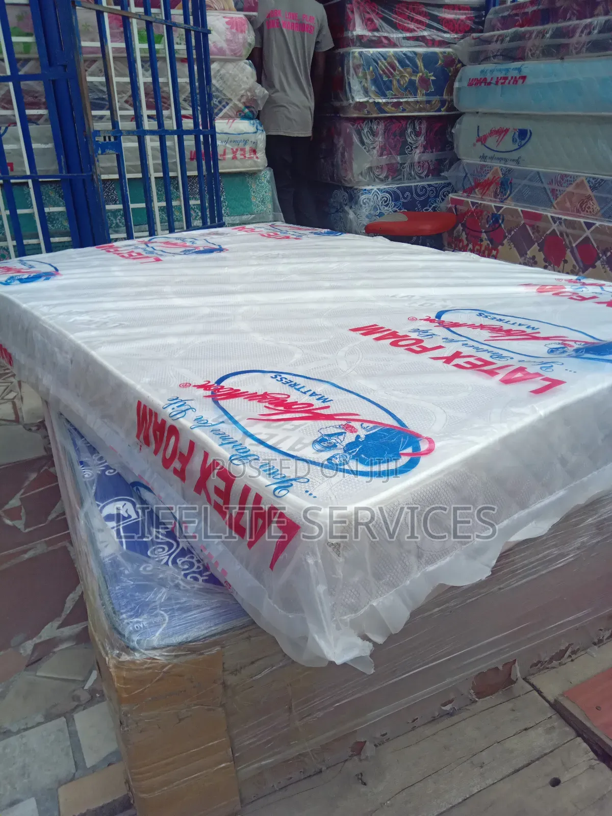 10" Mattress Large Size Spring Inside