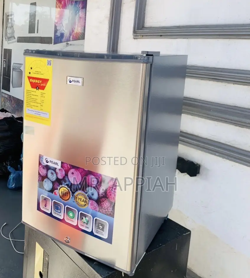 Brand New Pearl Table Top Mini Cabinet Electric Fridge.