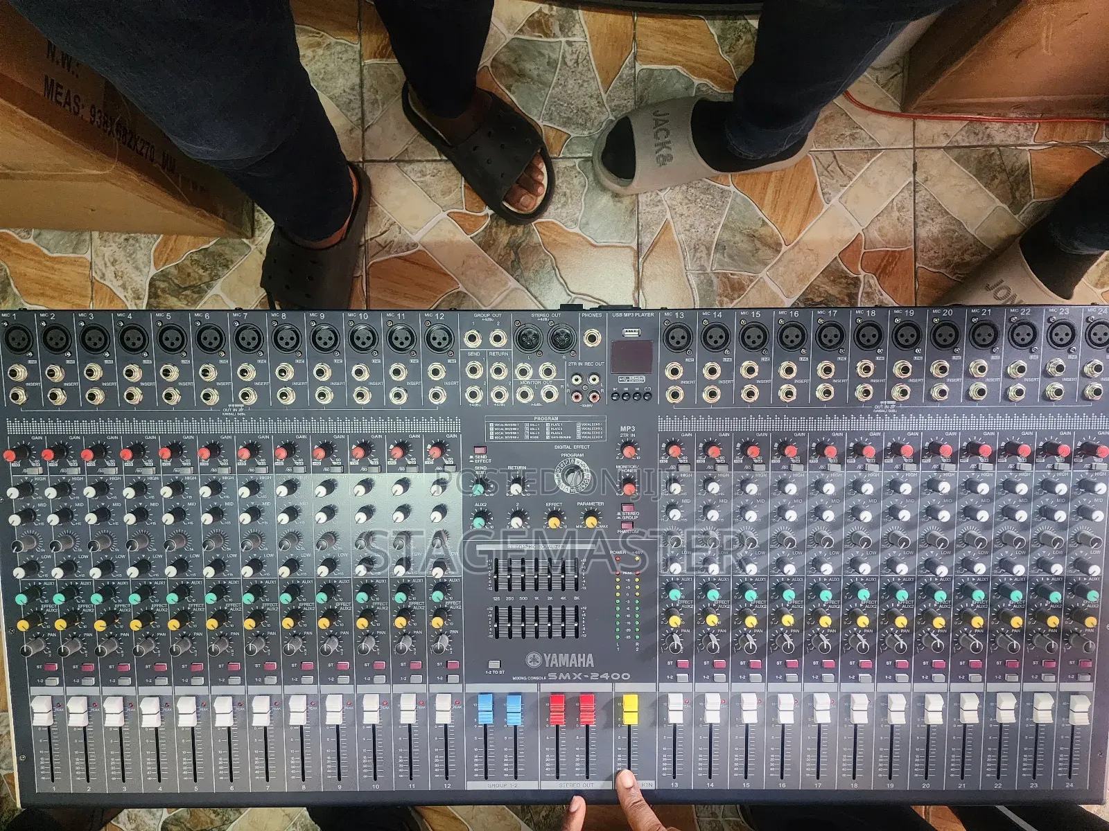 Yamaha SMX 24 Console Mixer