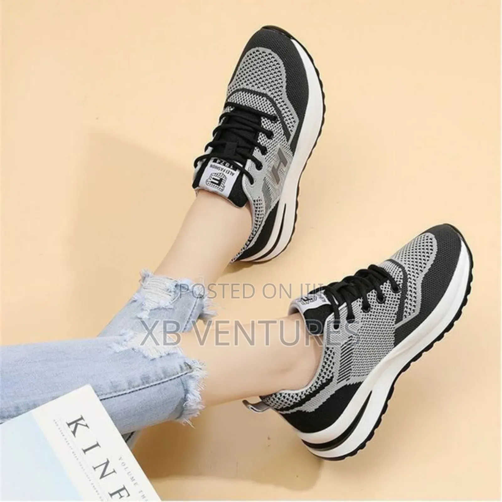 Casual Sneakers