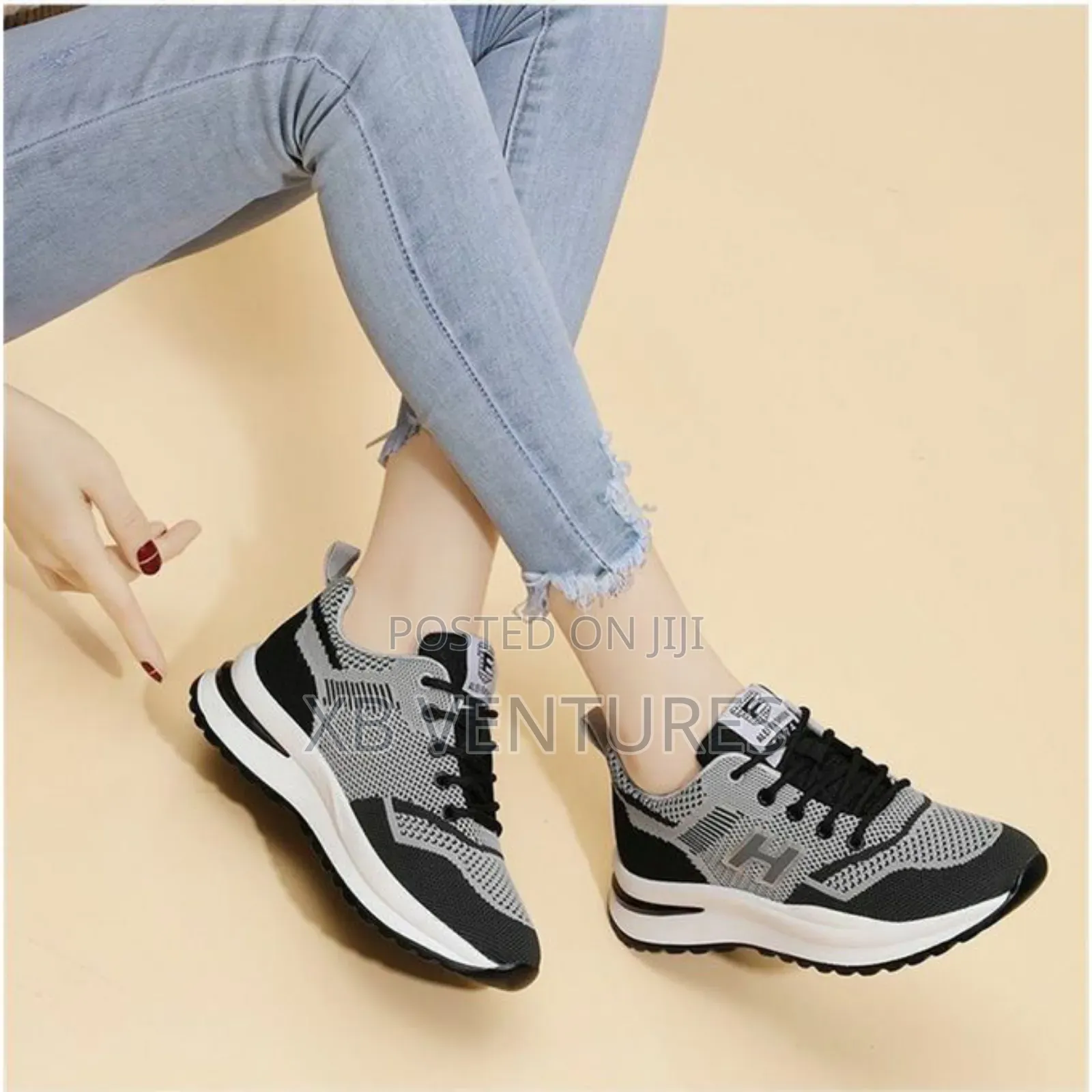 Casual Sneakers